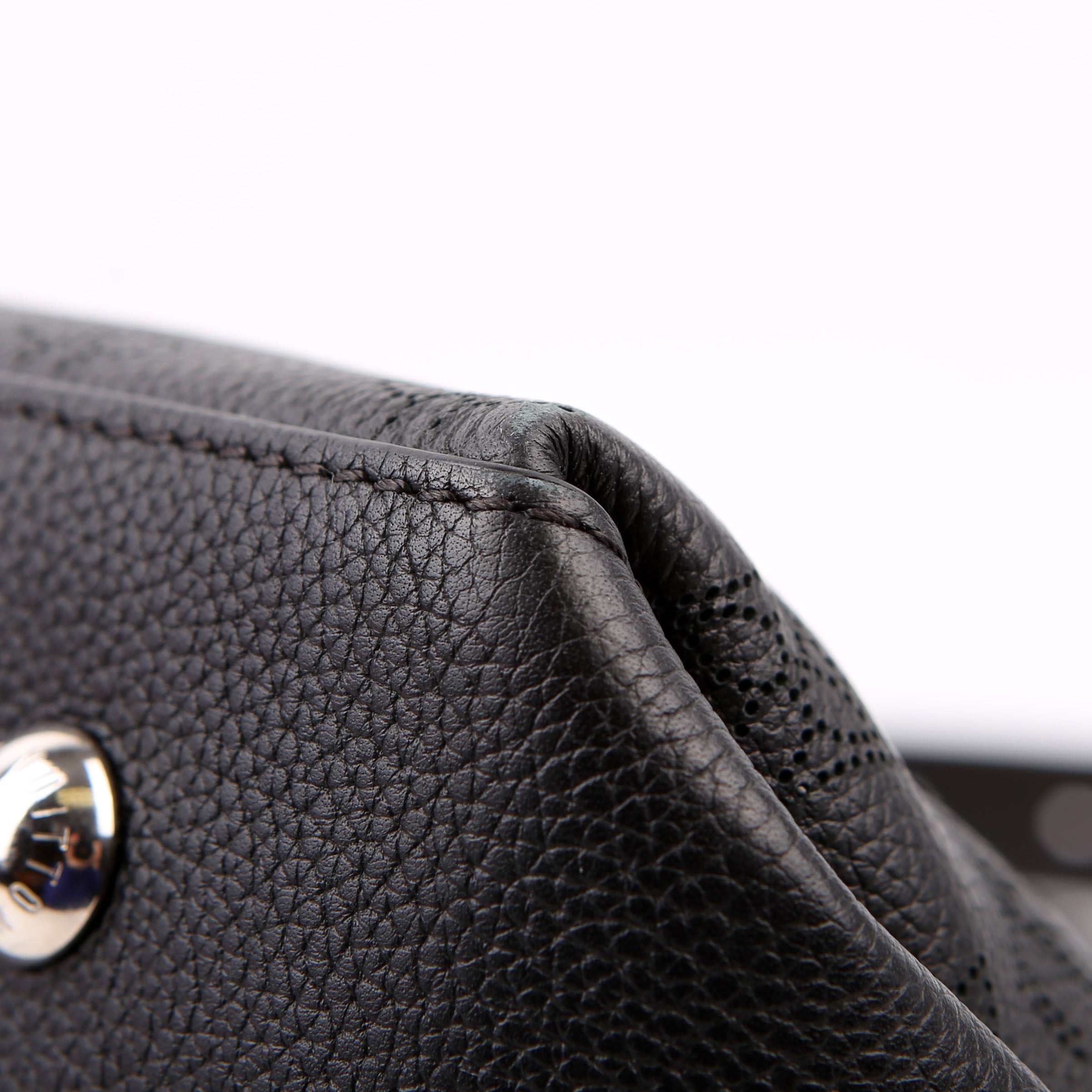 Beaubourg Hobo MM Mahina Black