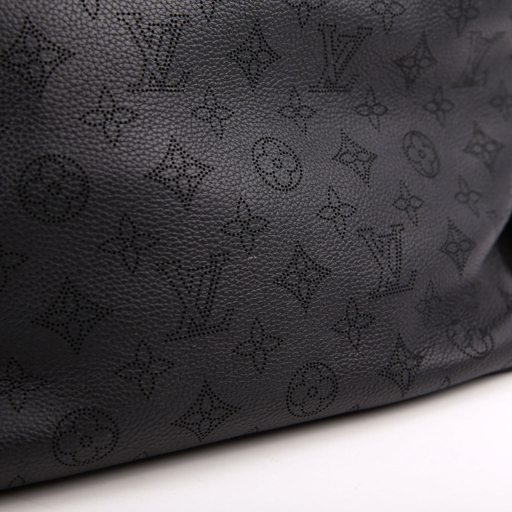 Beaubourg Hobo MM Mahina Black