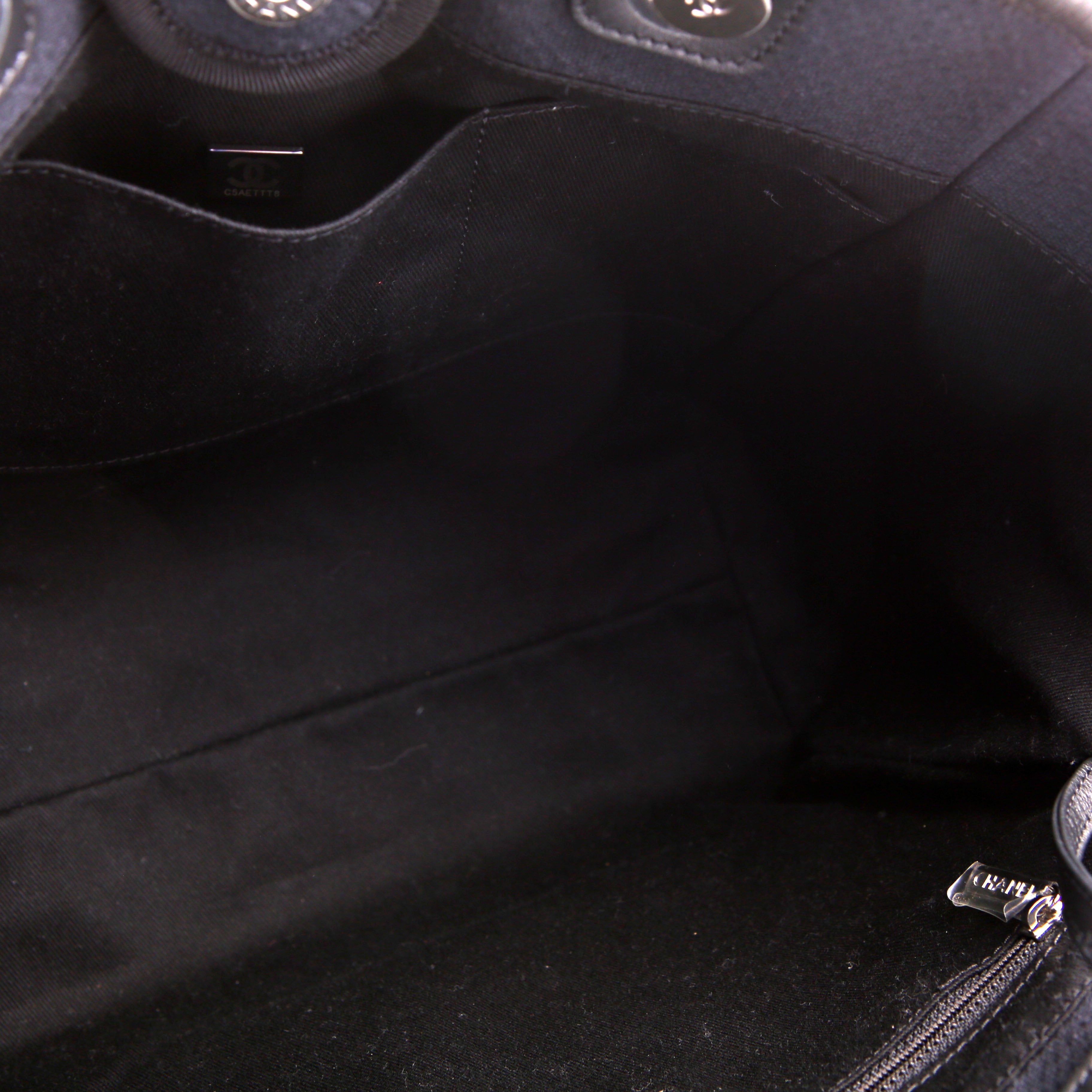 Deauville Small with Pouch Mixed Fibers RFID