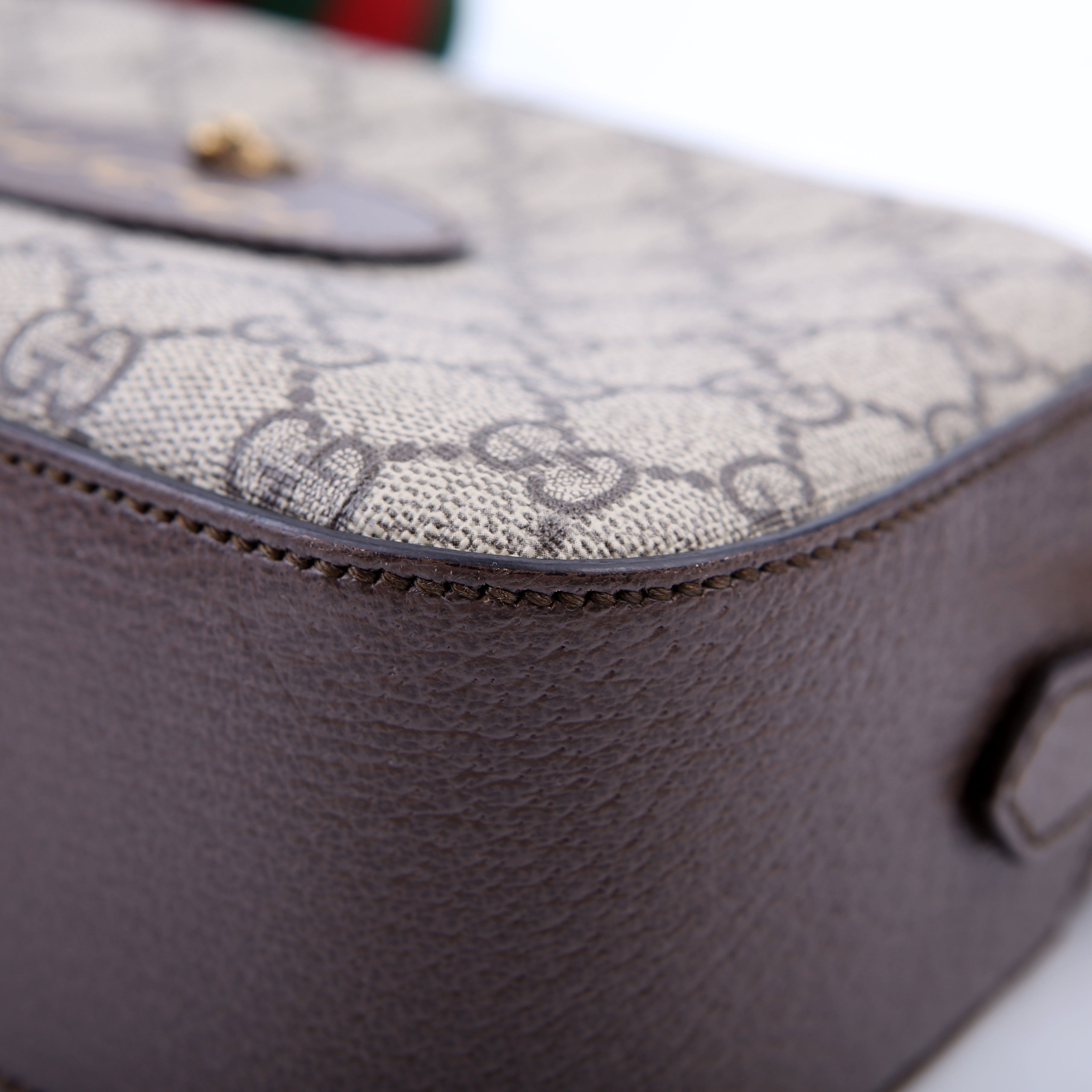 476466 GG Supreme Messenger Bag Brown