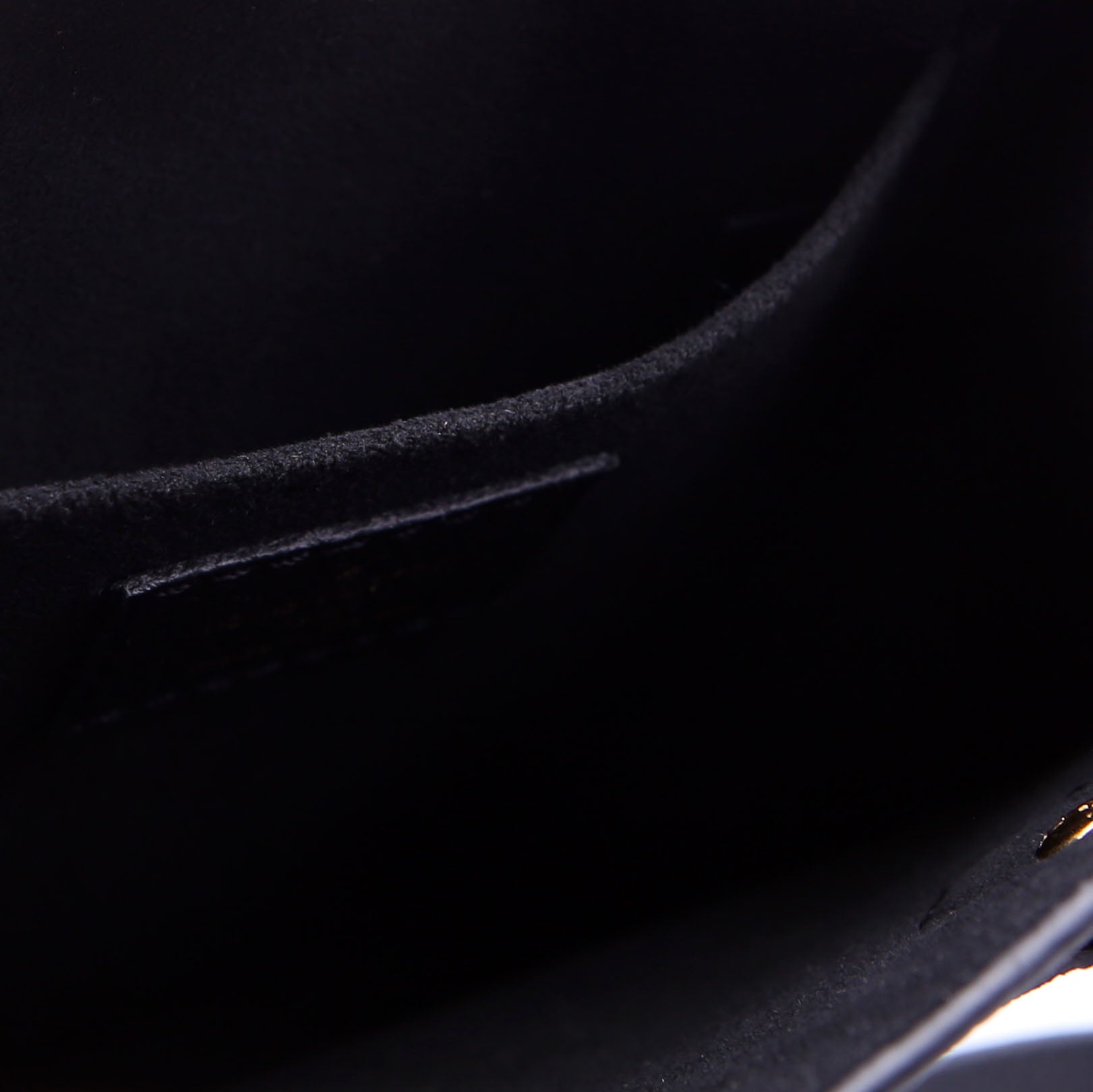 Petite Sac Plat Bicolor Empreinte Black/Cream