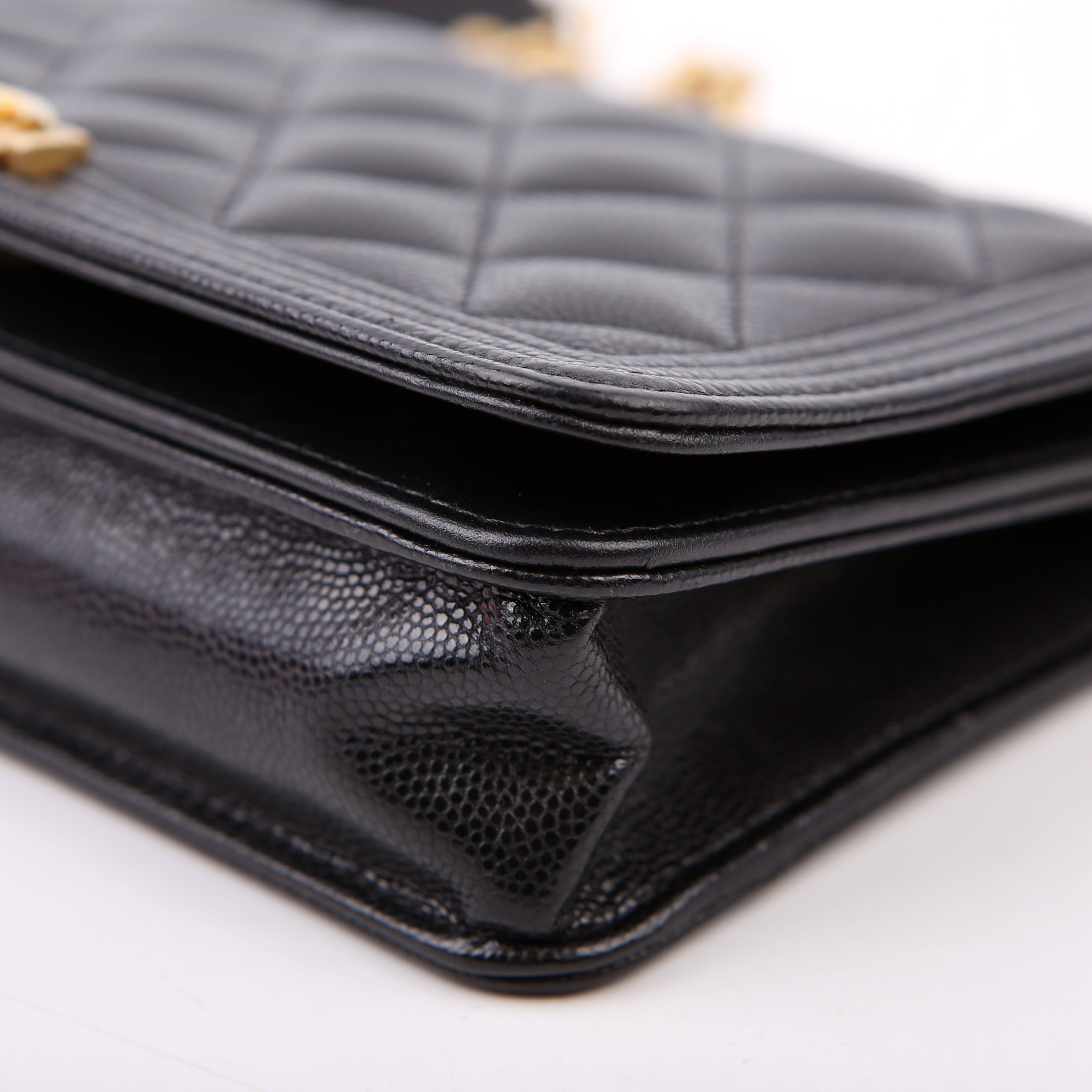 WOC Boy Caviar Black