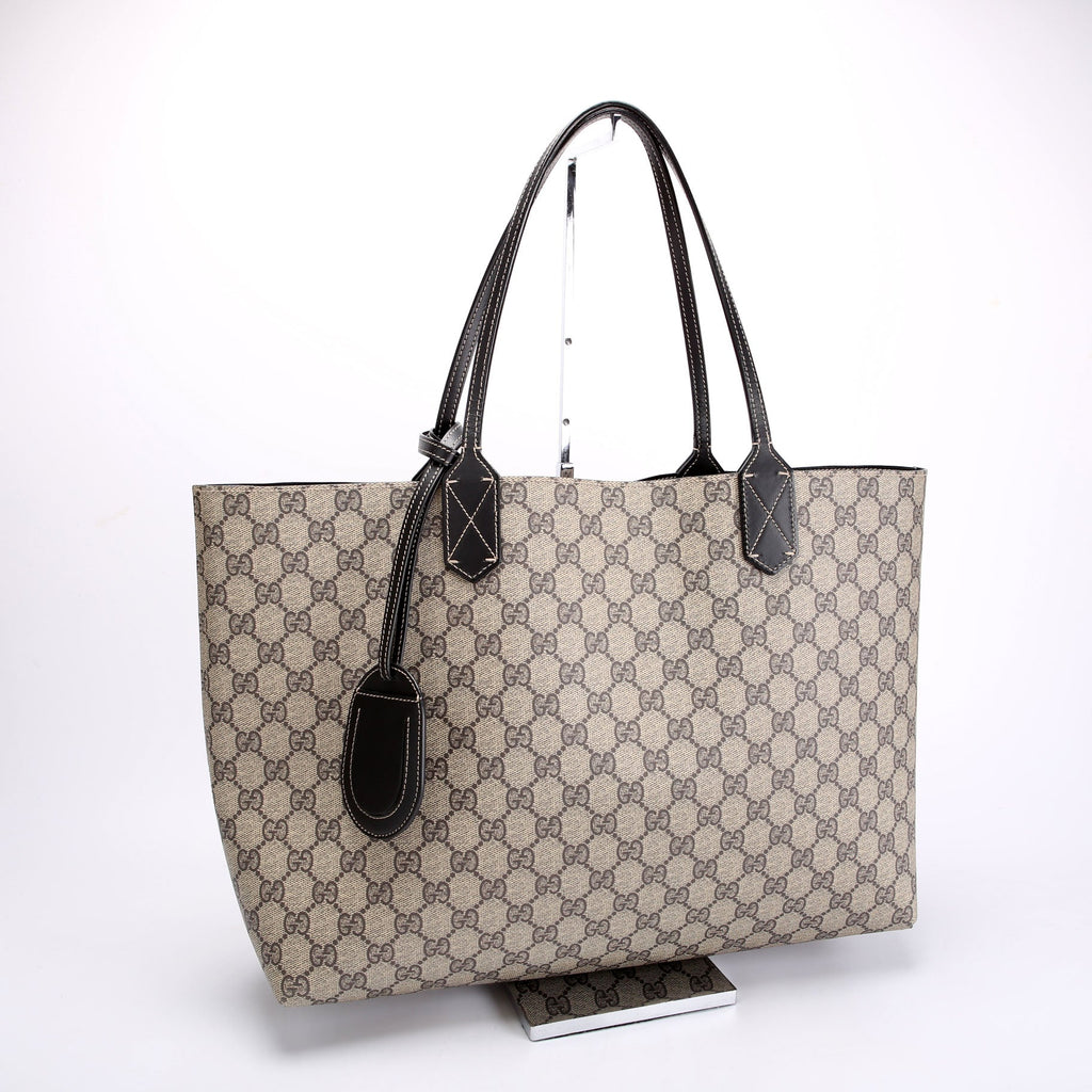 368563 GG Supreme Medium Reversible Tote