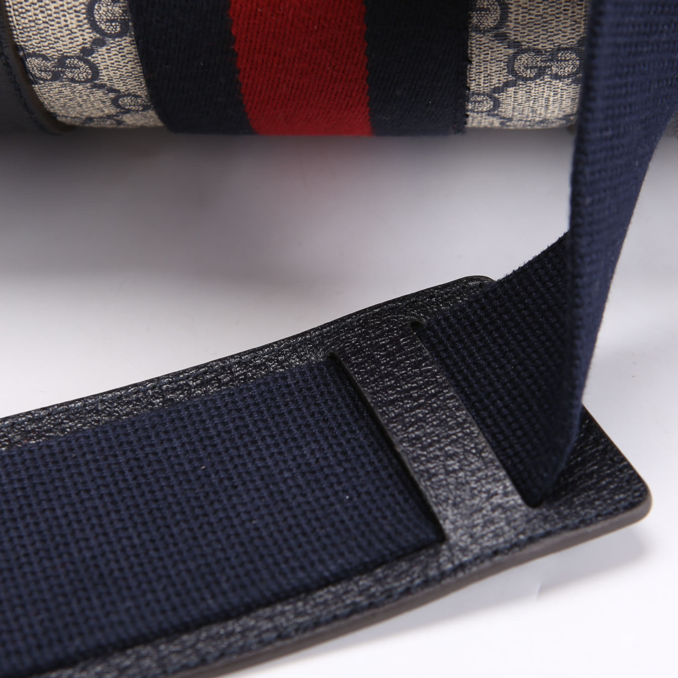 Gucci 696039 GG Supreme Canvas Large Duffle Bag Navy/Beige/Red