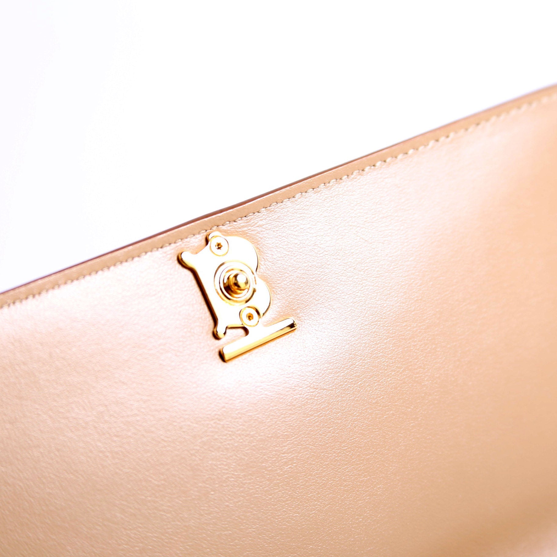 TB Continental Wallet On Chain Tan