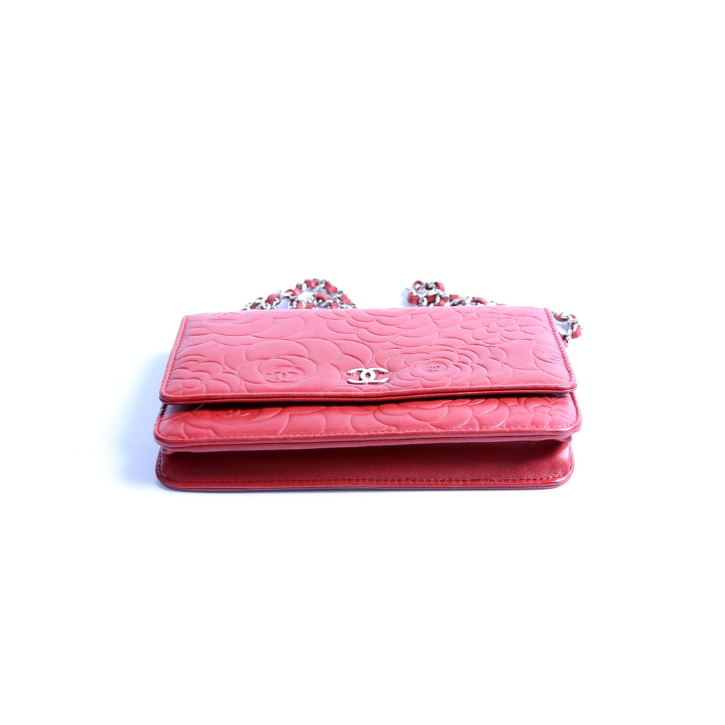 Camellia Embossed WOC 16M Red