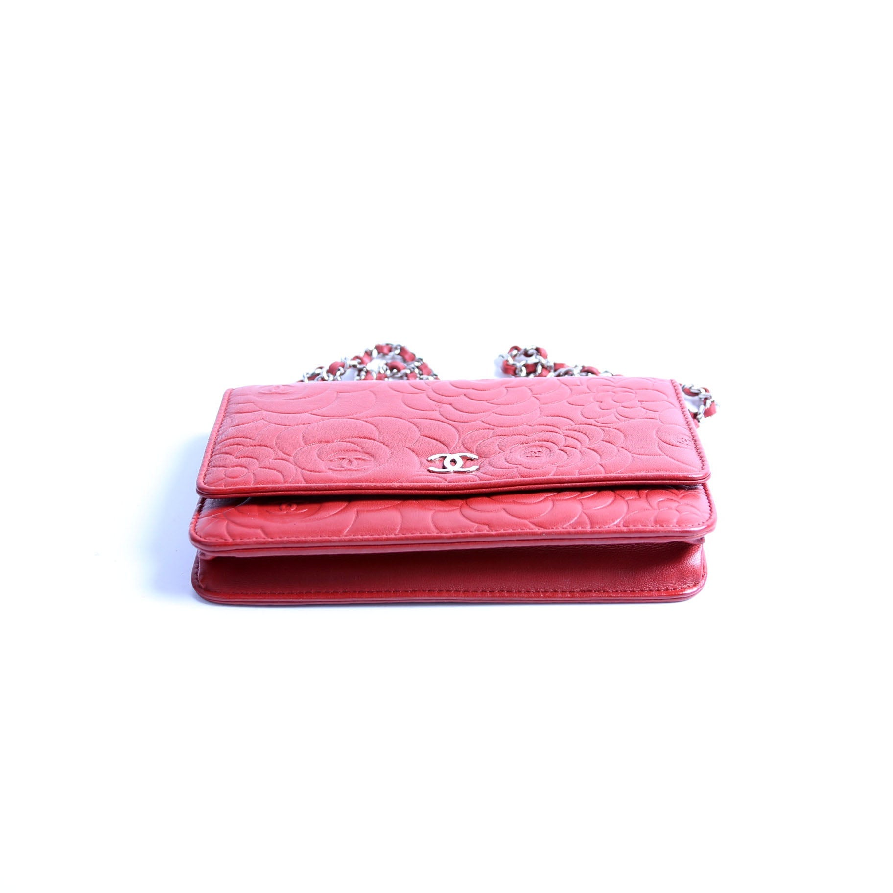 Camellia Embossed WOC 16M Red