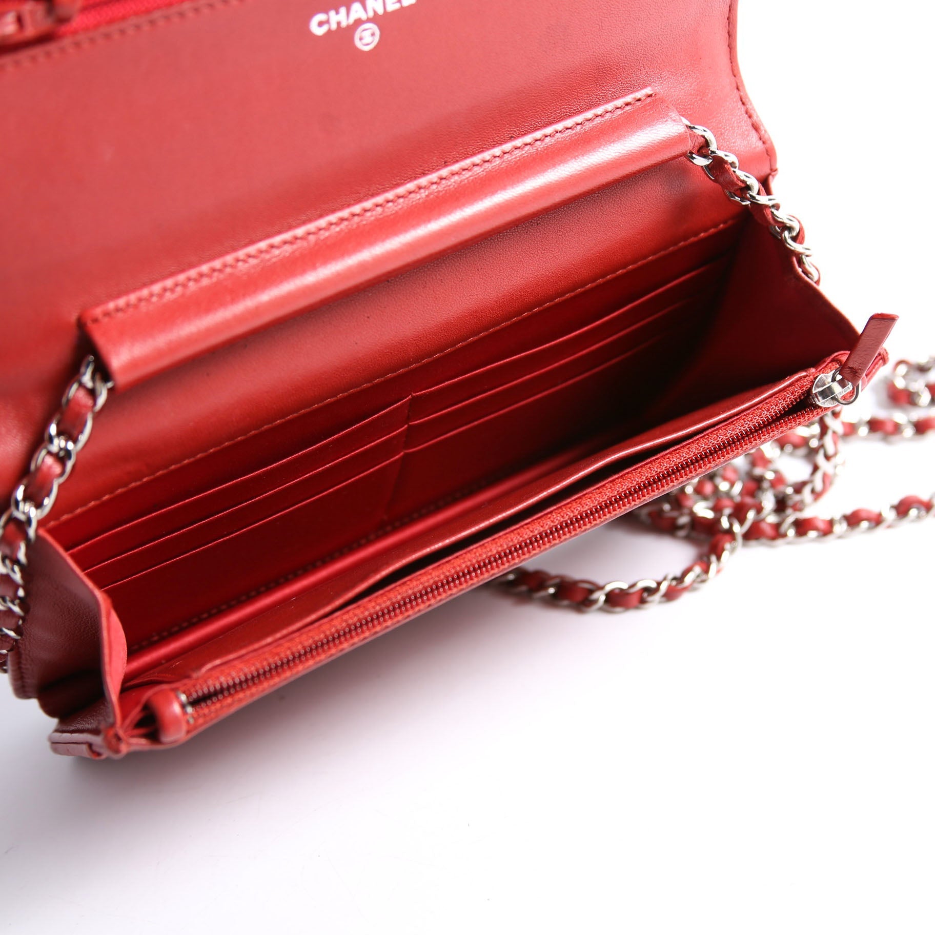 Camellia Embossed WOC 16M Red