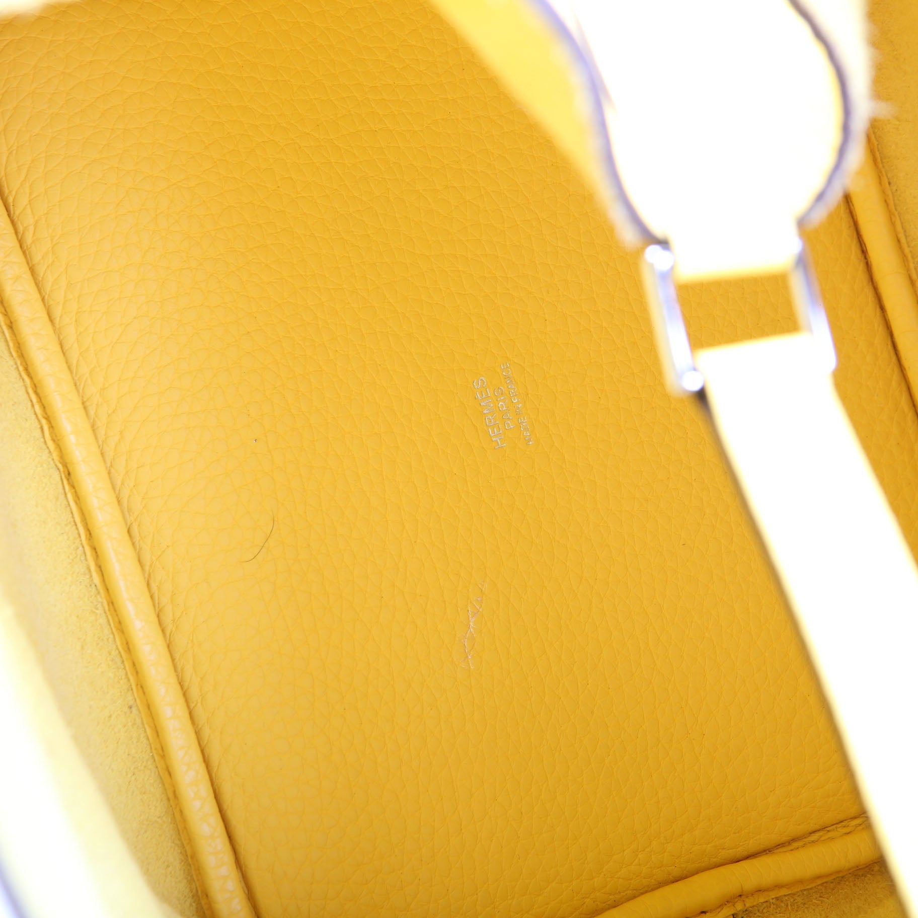 Picotin 22 Clemence Yellow
