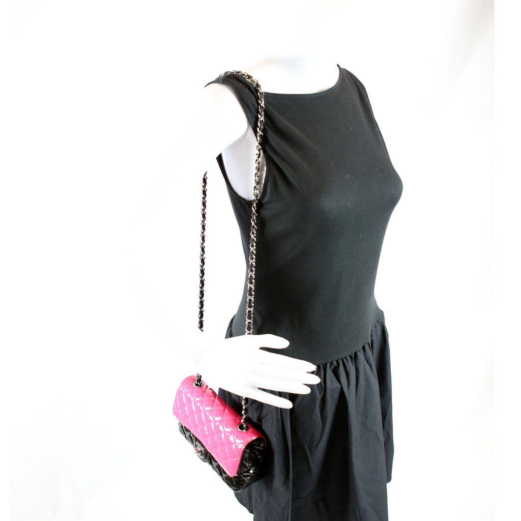 Classic Flap Mini Rectangle Bi-Color Patent 29M Black/Pink