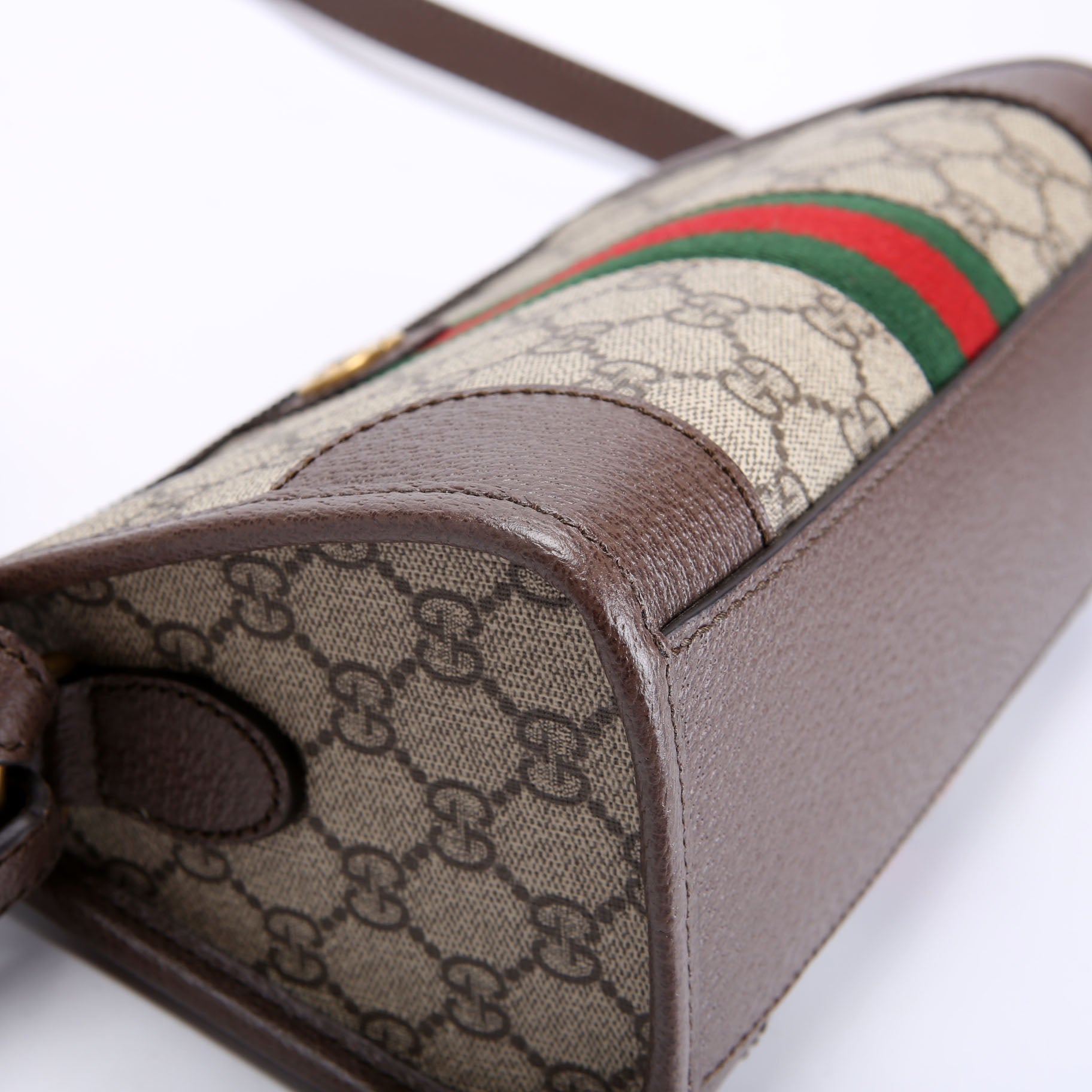 752581 GG Supreme Ophidia Messenger Brown