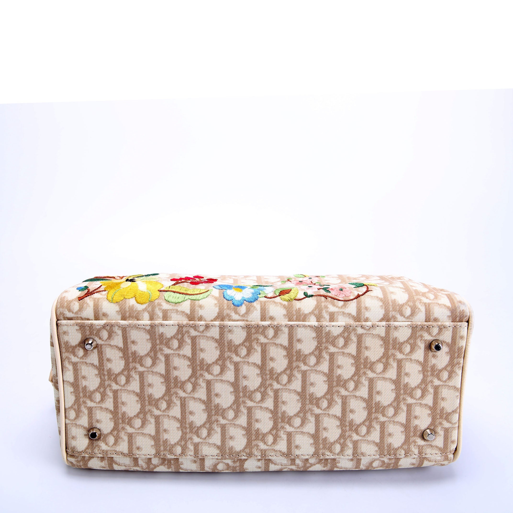 Diorissmo Boston Embroidered Flowers