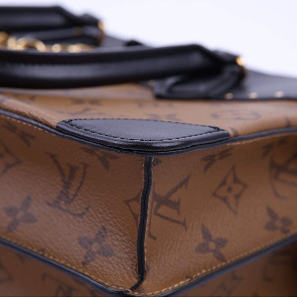 City Malle MM Reverse Monogram Black