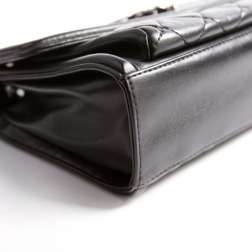 Geometric Large Flap Bag Lambskin 21M Black