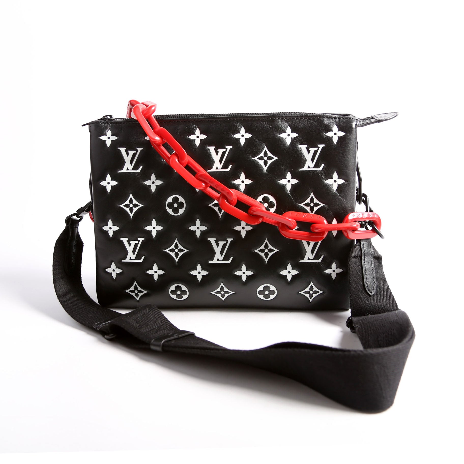 Coussin PM Lambskin Black/White