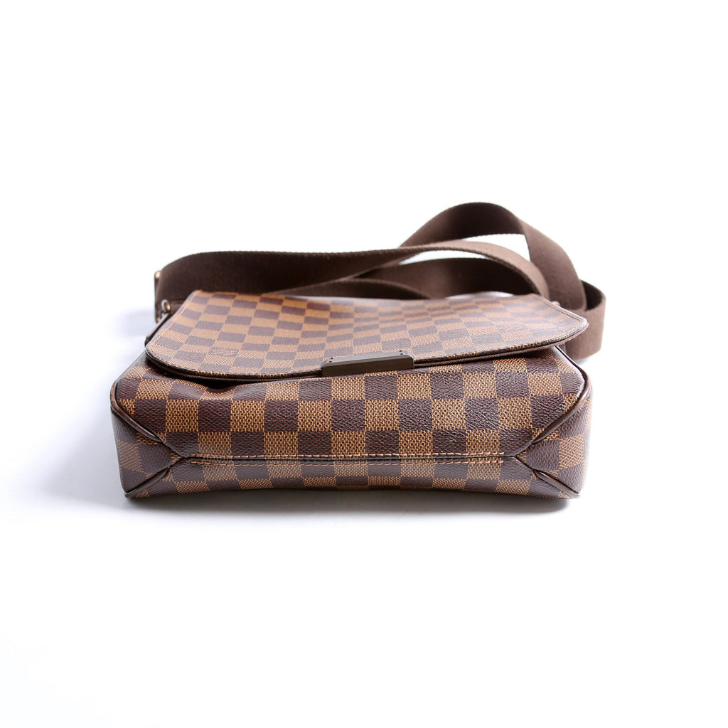 District PM Damier Ebene