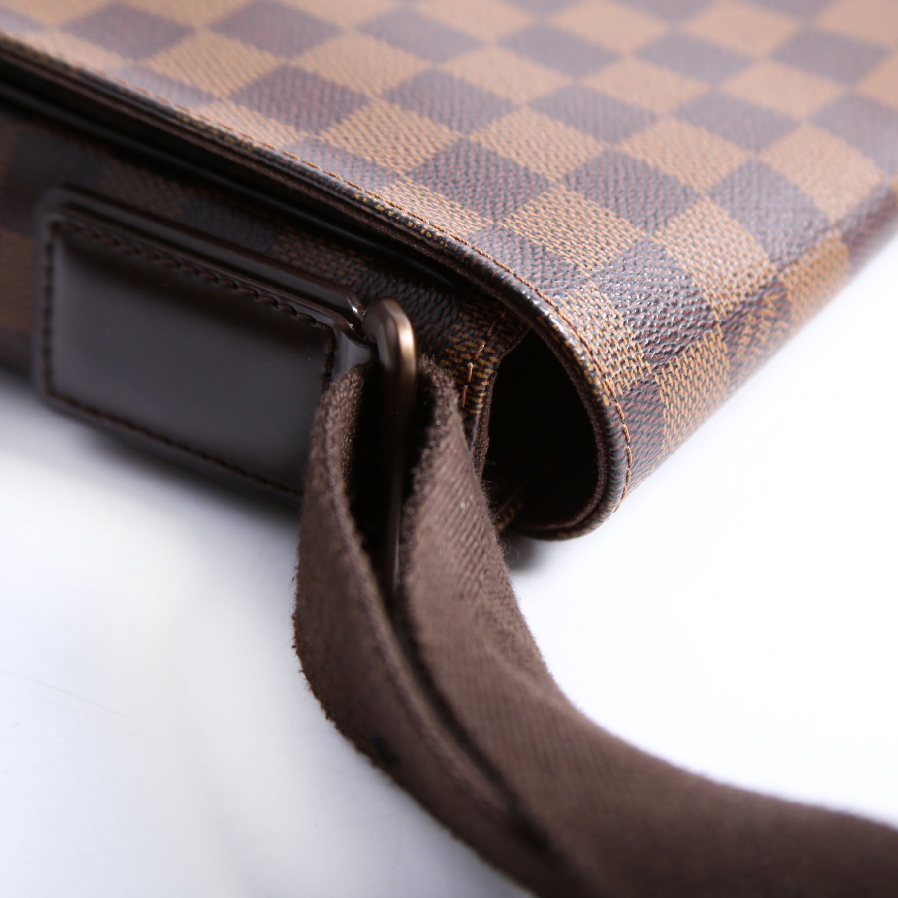 District PM Damier Ebene