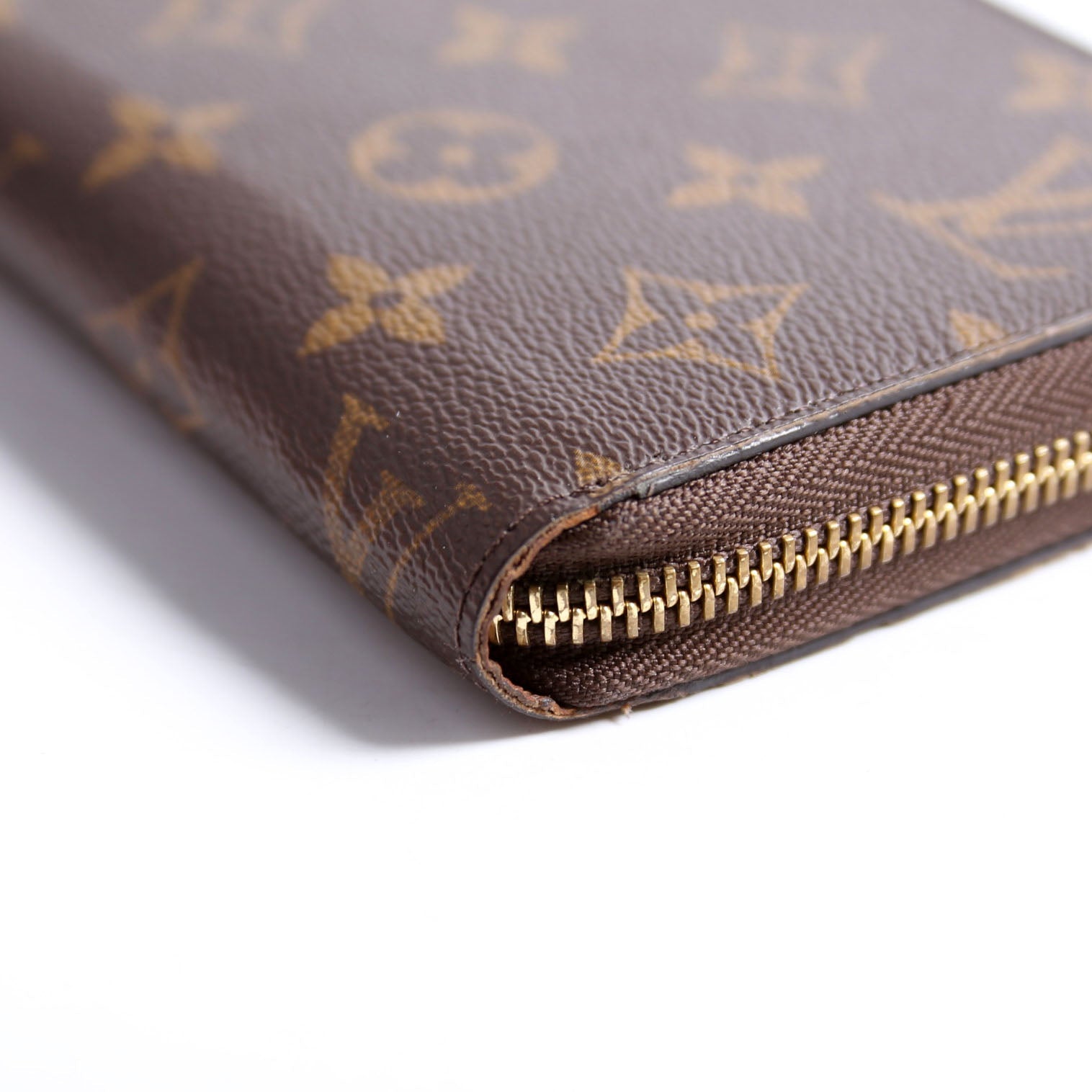 Zippy Wallet Monogram