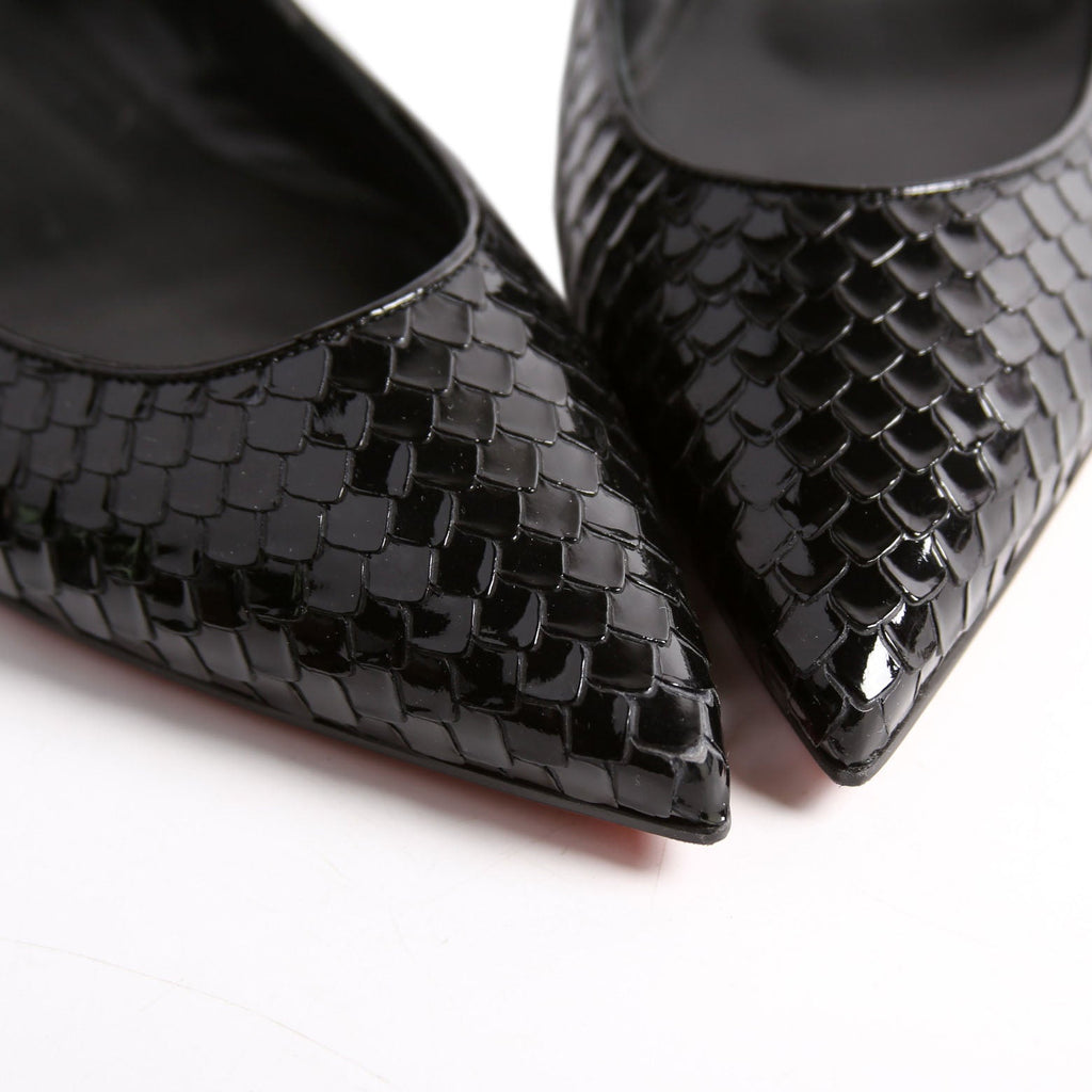 Hot Chickita Embossed Ballet Flats Size 39.5 Black