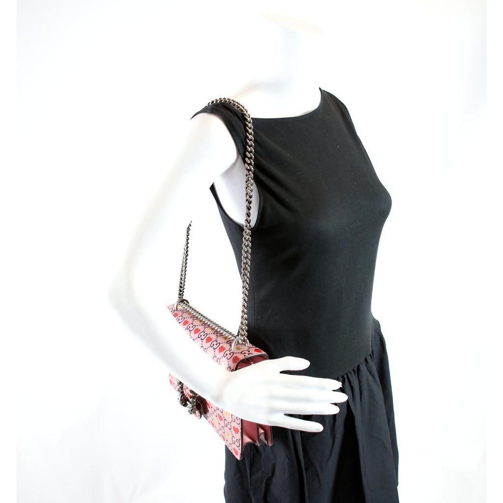 400249 Dionysus Valentines Shoulder Small