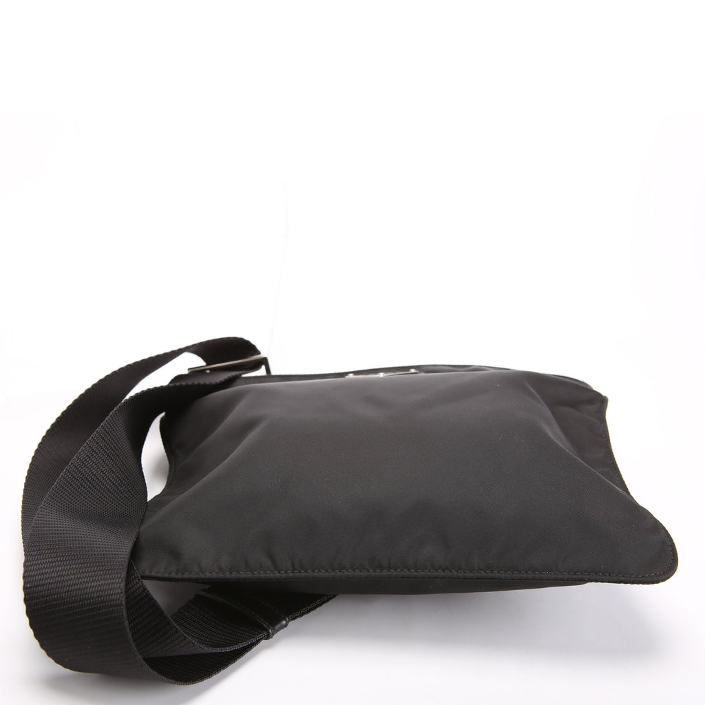 Nylon Flat Small Messenger Black