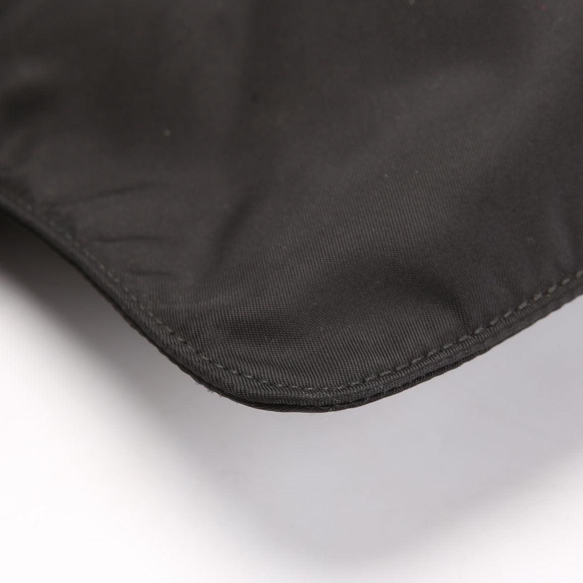Nylon Flat Small Messenger Black