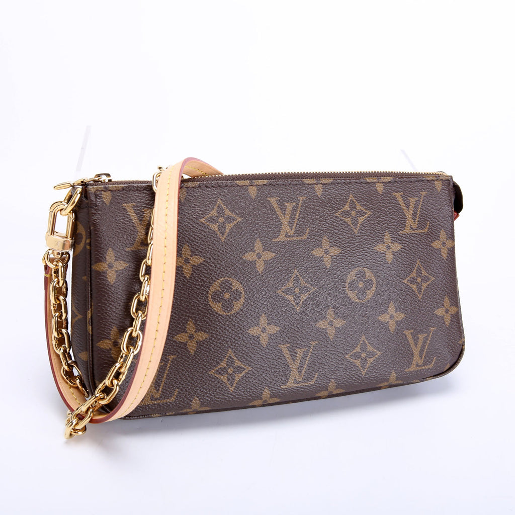 Pochette Accessories NV With Chain Monogram