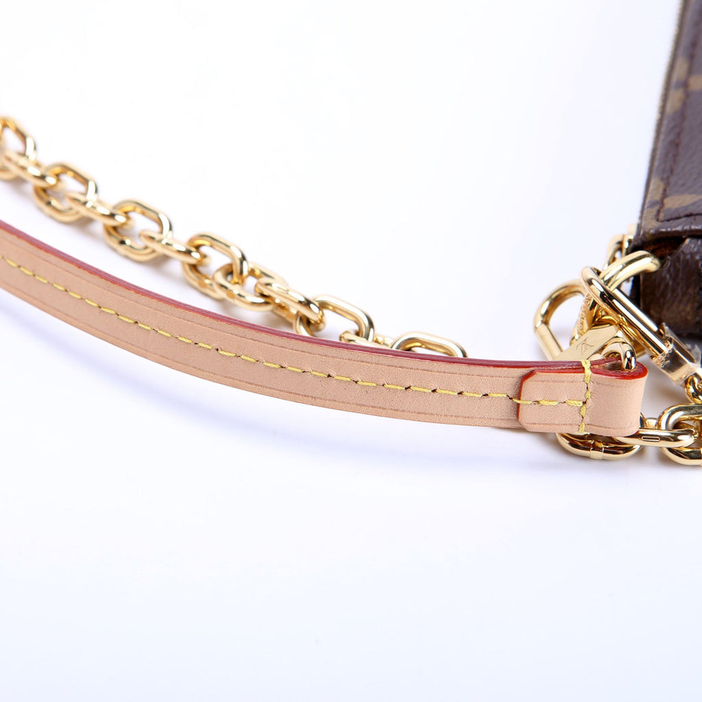 Pochette Accessories NV With Chain Monogram