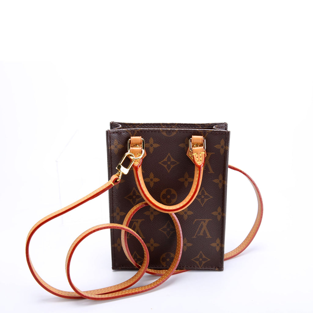 Petit Sac Plat Monogram