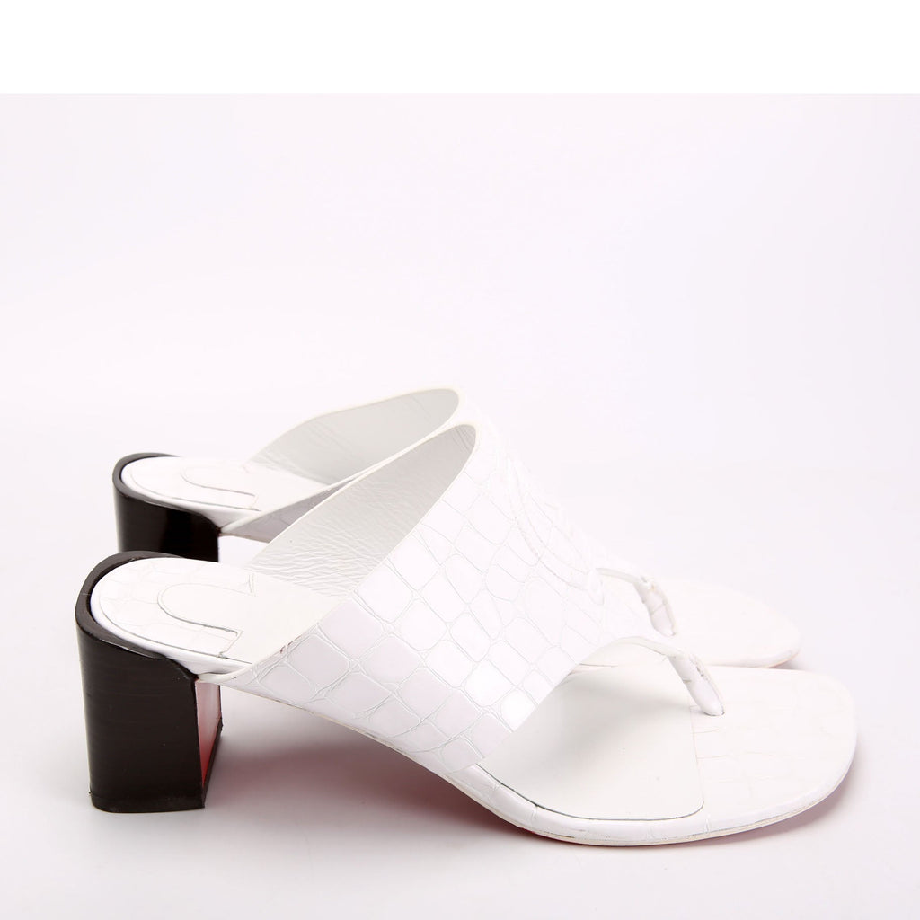 CL Tongamukle Sandals Size 39 White/Black