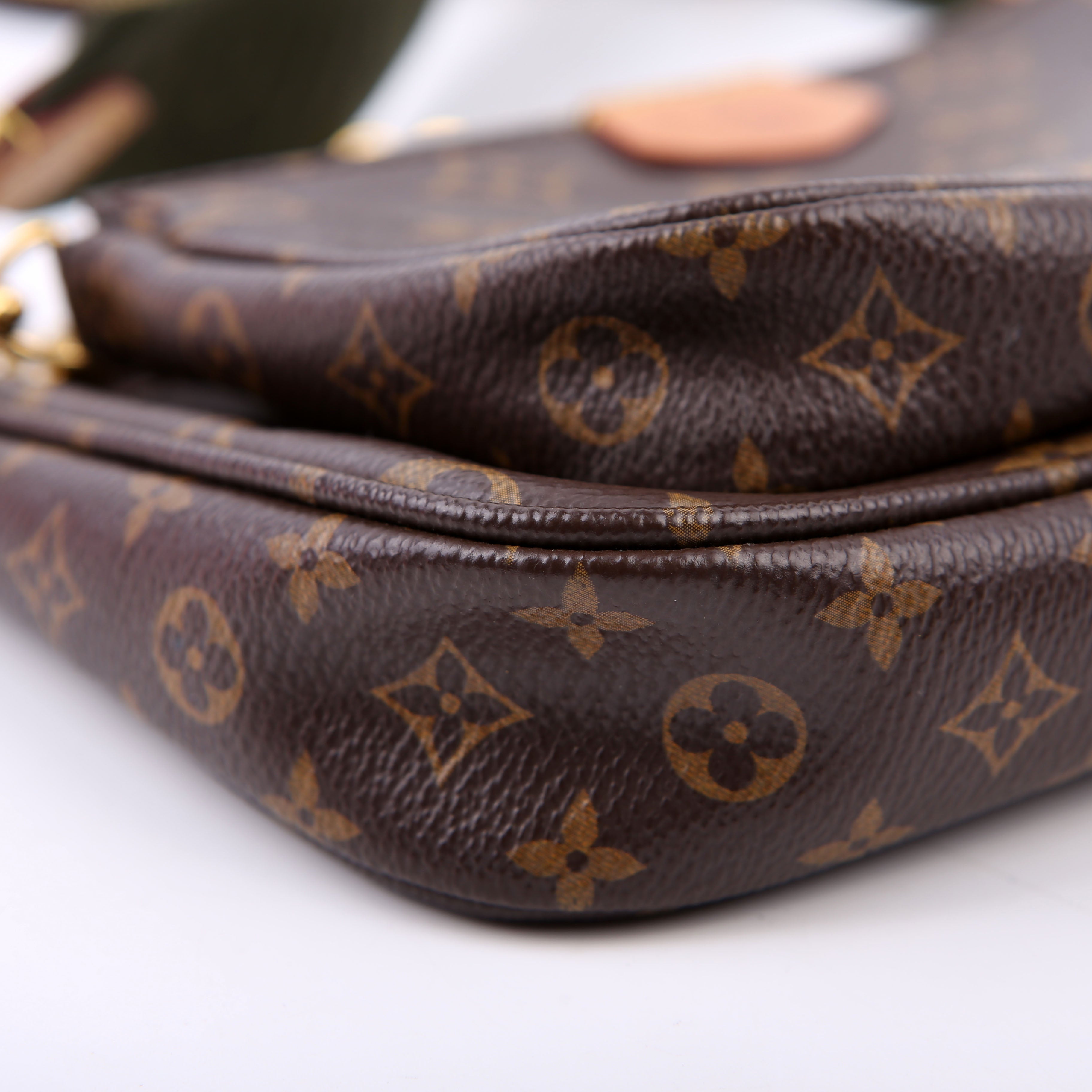 Multi Pochette Monogram Green