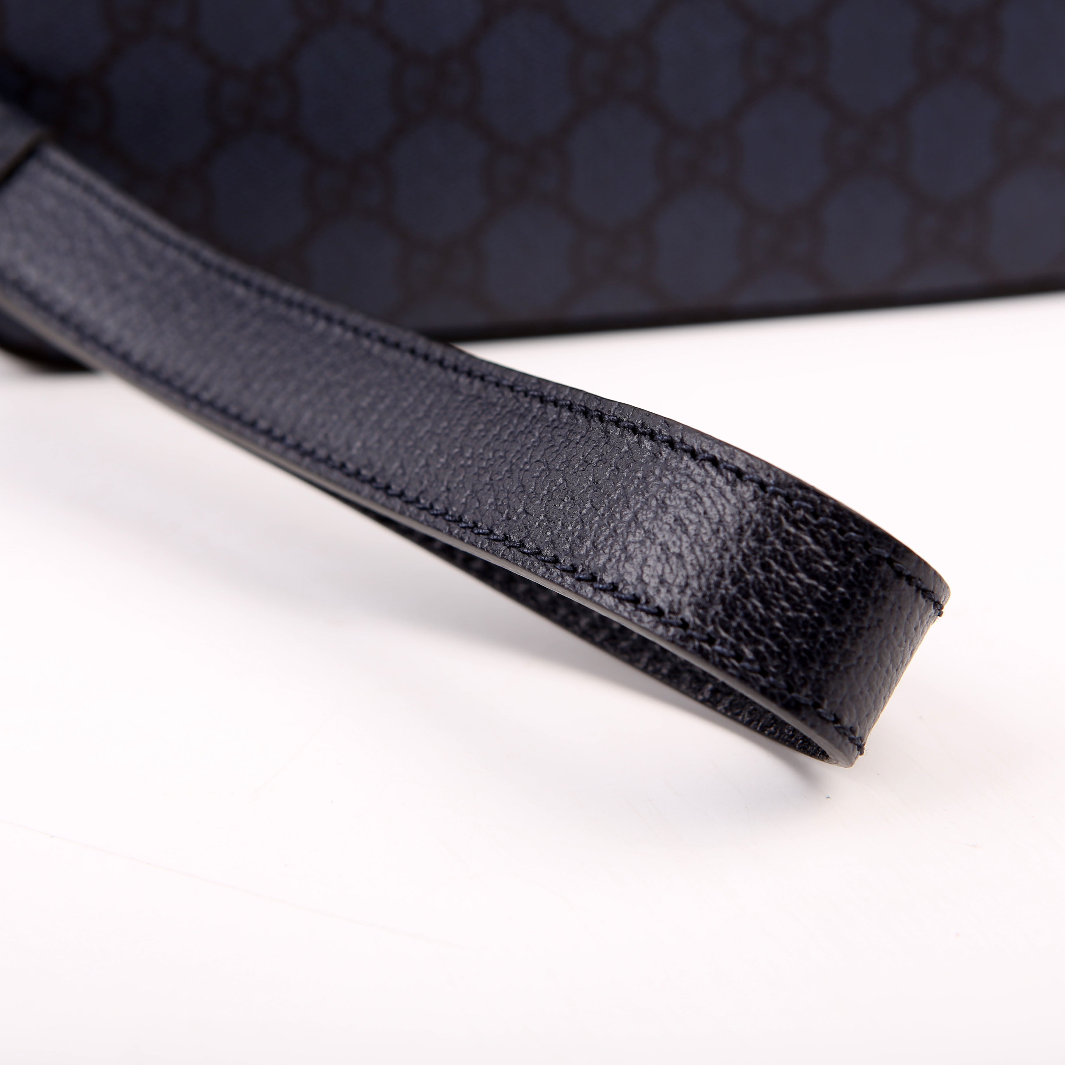 Gucci 699439 GG Supreme Ophidia Wristlet Crossbody Blue