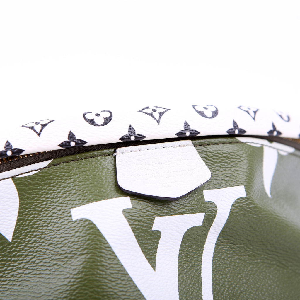Bumbag Giant Monogram Green