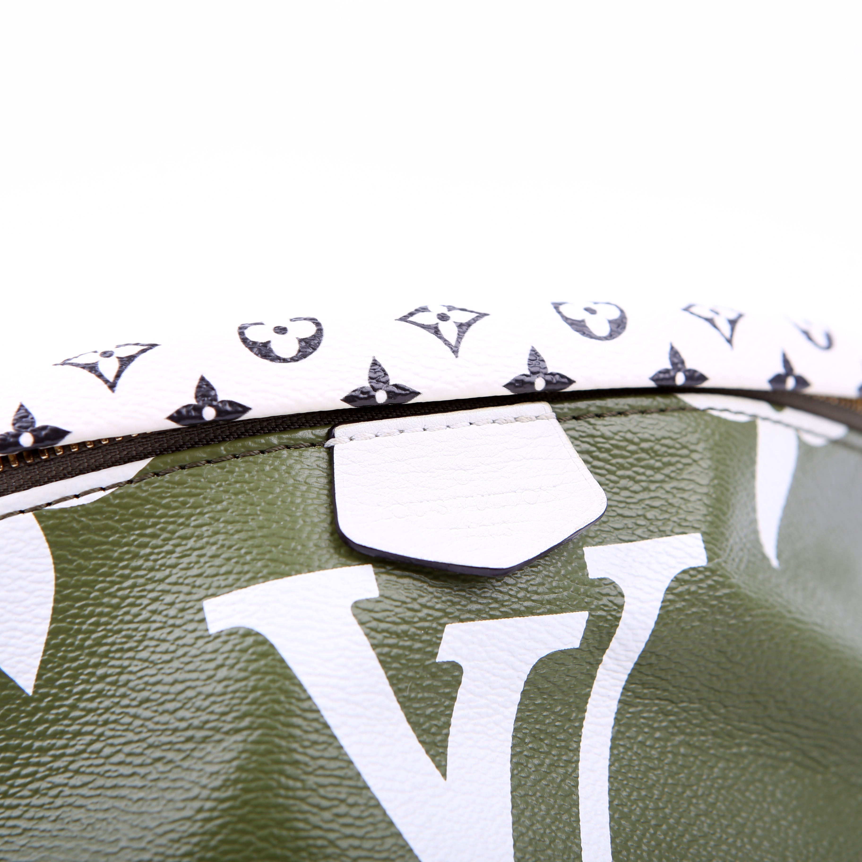 Bumbag Giant Monogram Green