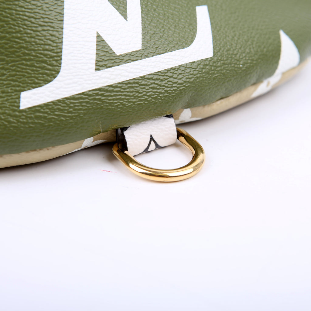Bumbag Giant Monogram Green