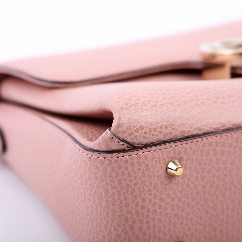510302 Medium Interlocking Satchel Pink