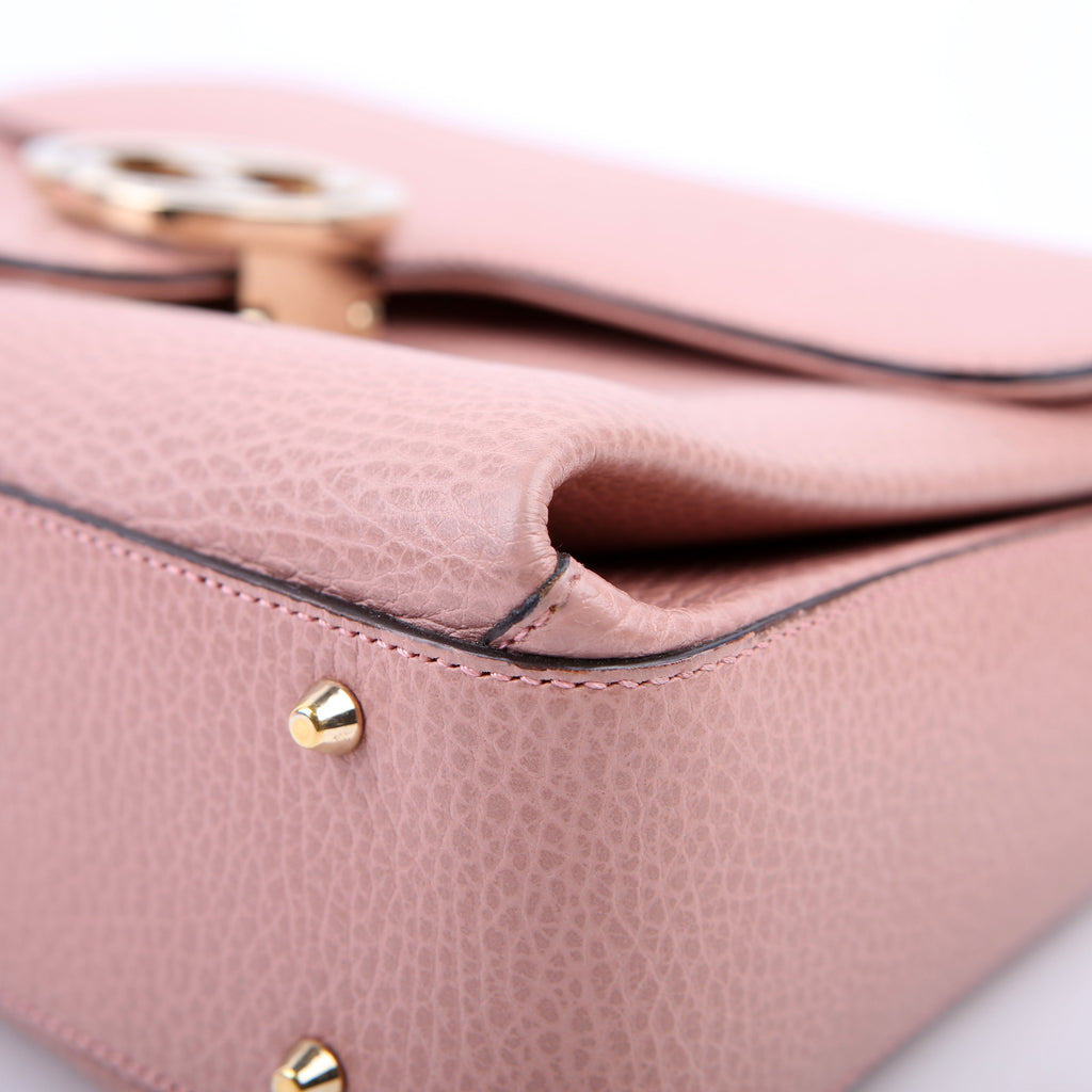 510302 Medium Interlocking Satchel Pink
