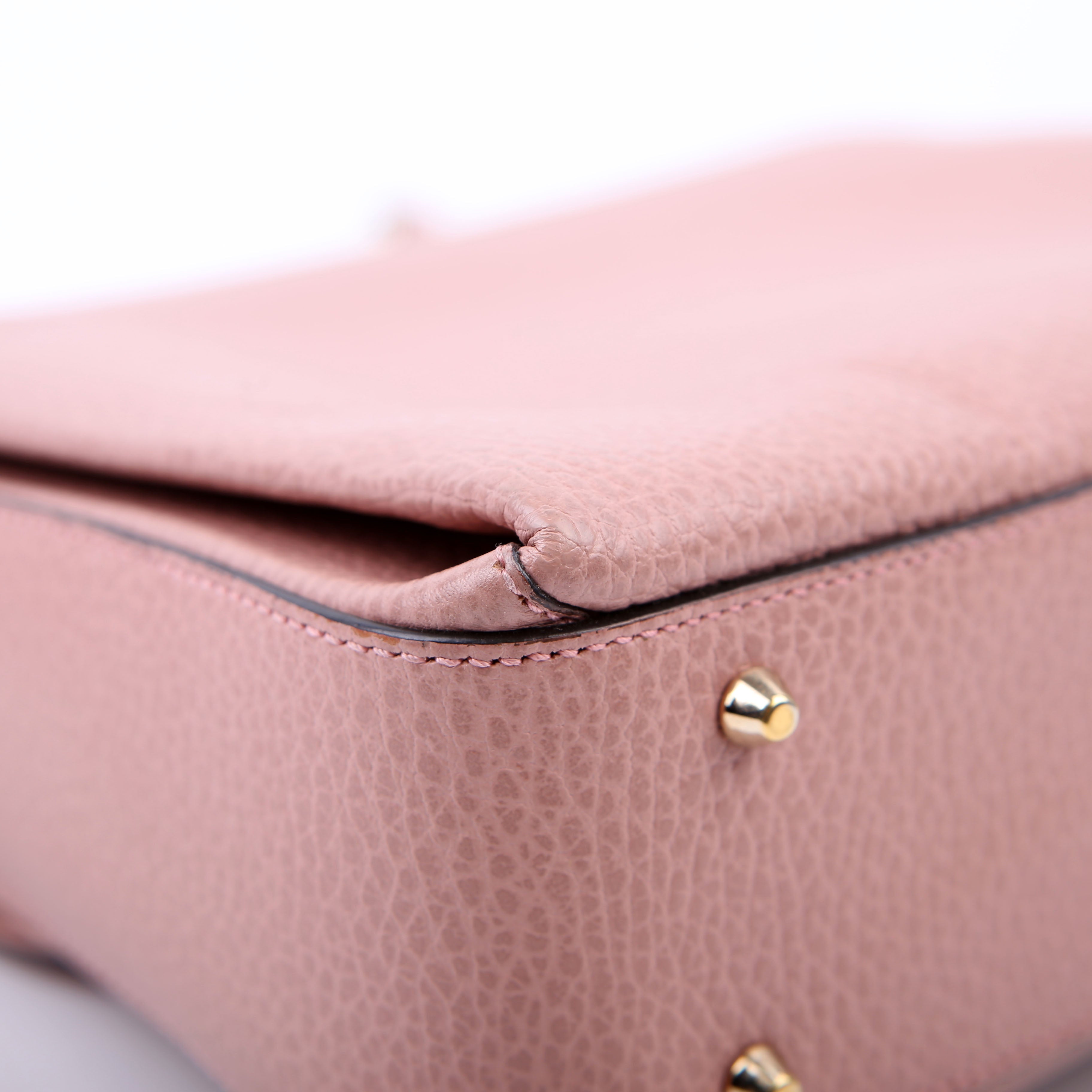 510302 Medium Interlocking Satchel Pink