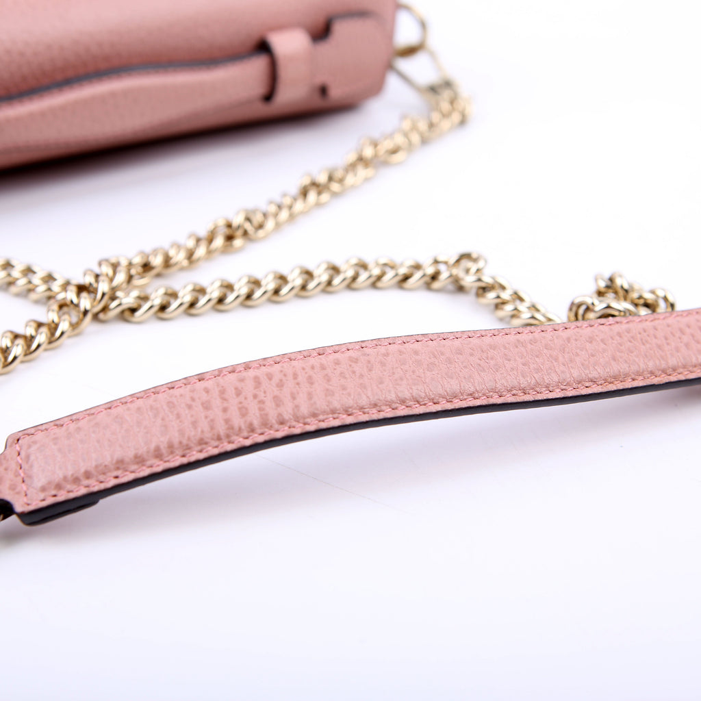 510302 Medium Interlocking Satchel Pink