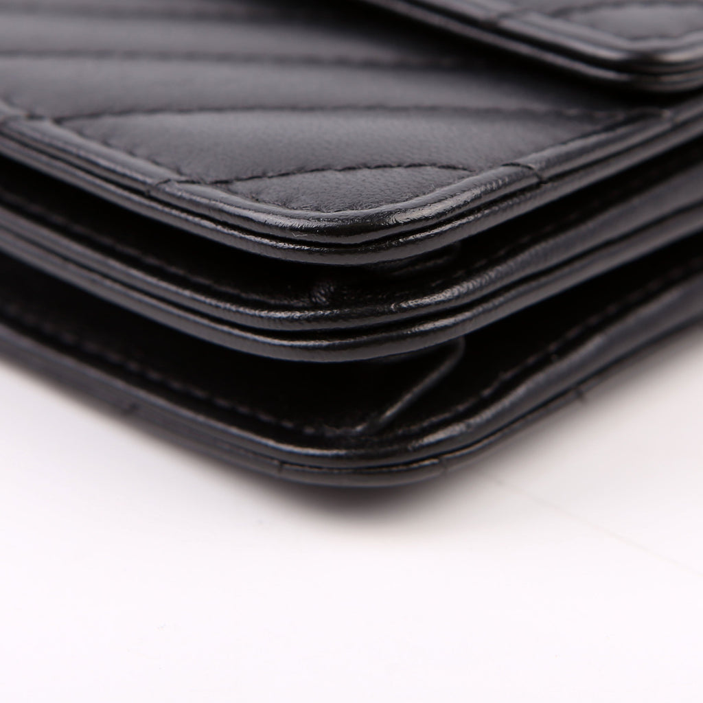 WOC Chevron Square Calfskin 24M Black
