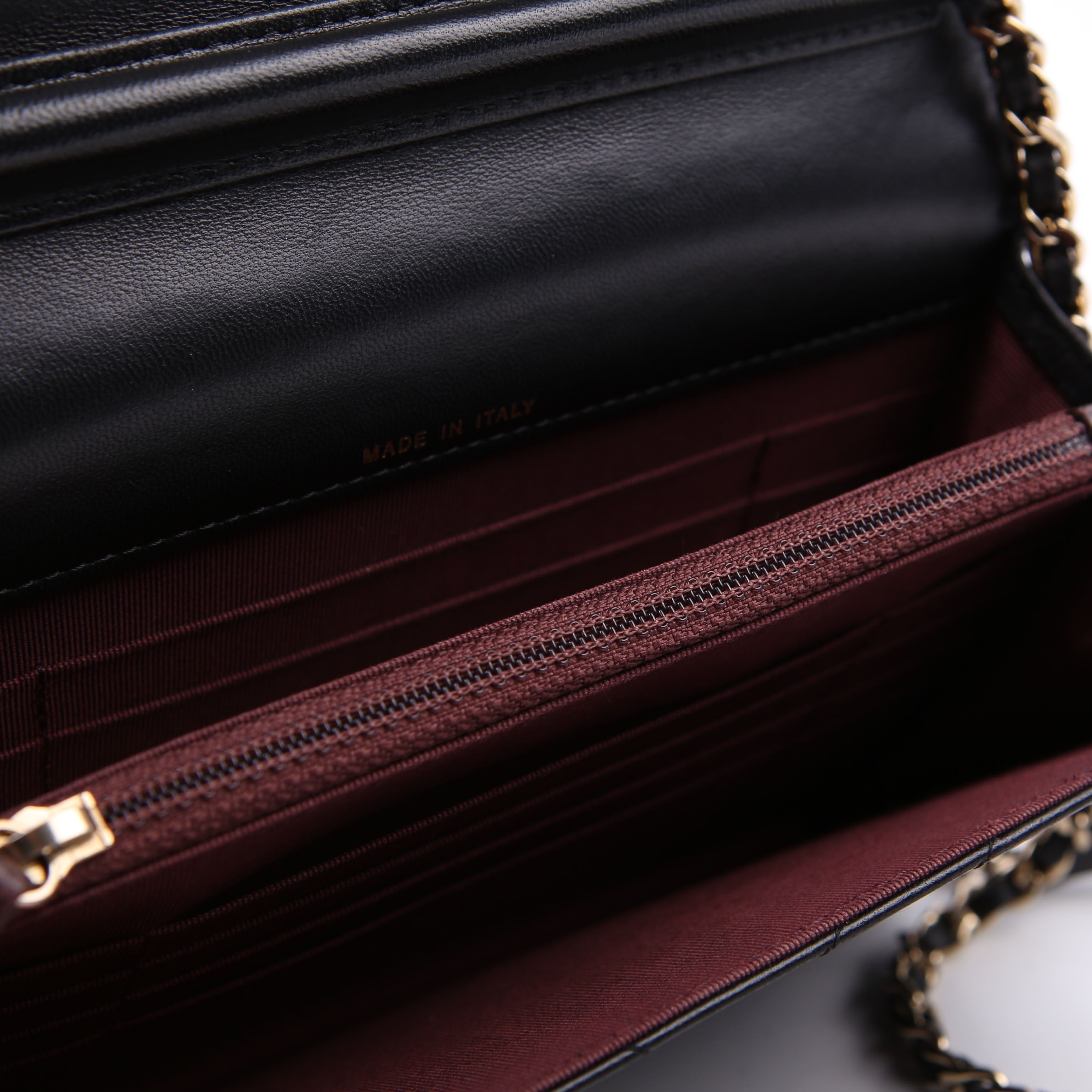 WOC Chevron Square Calfskin 24M Black