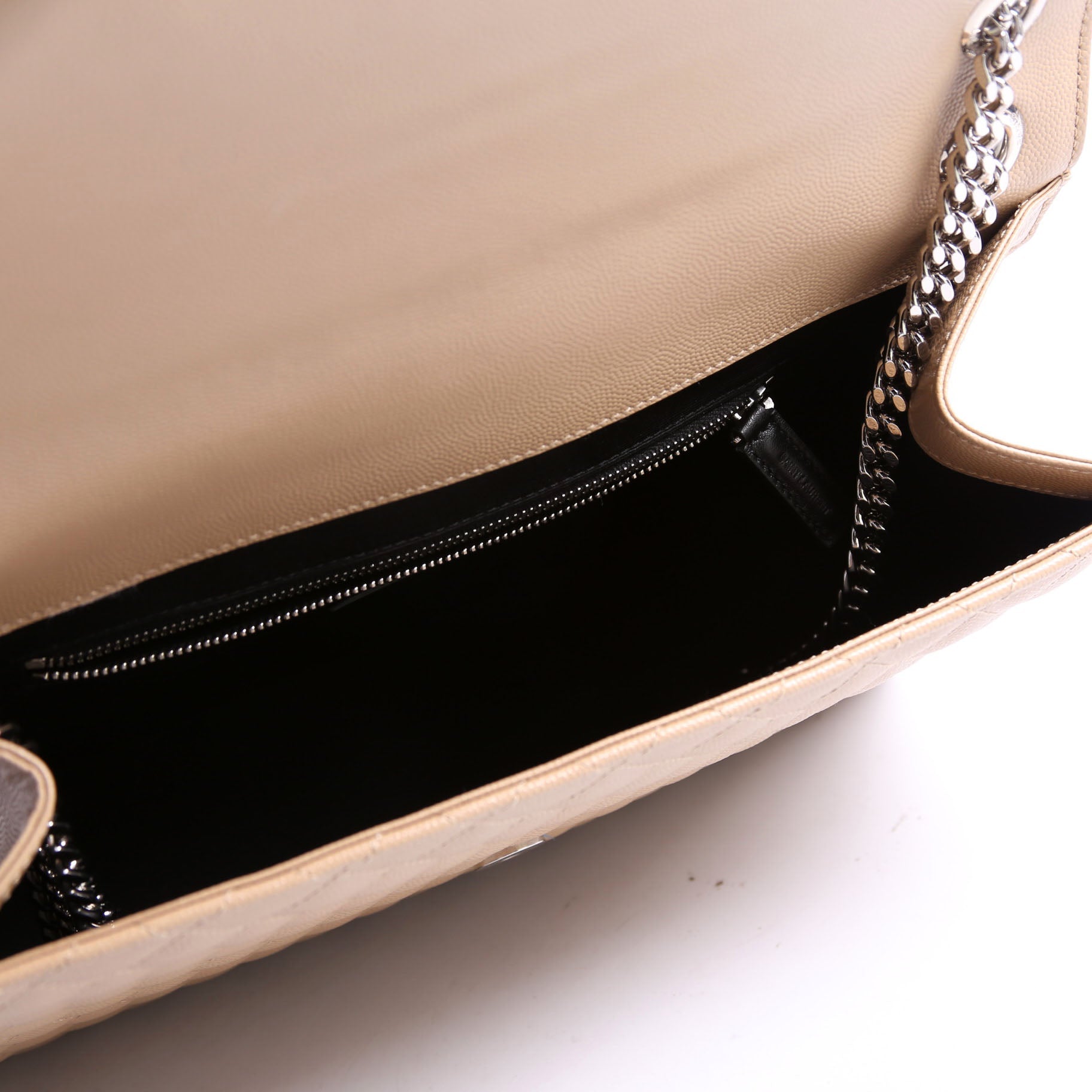 396910 Envelope Chevron Large Tan
