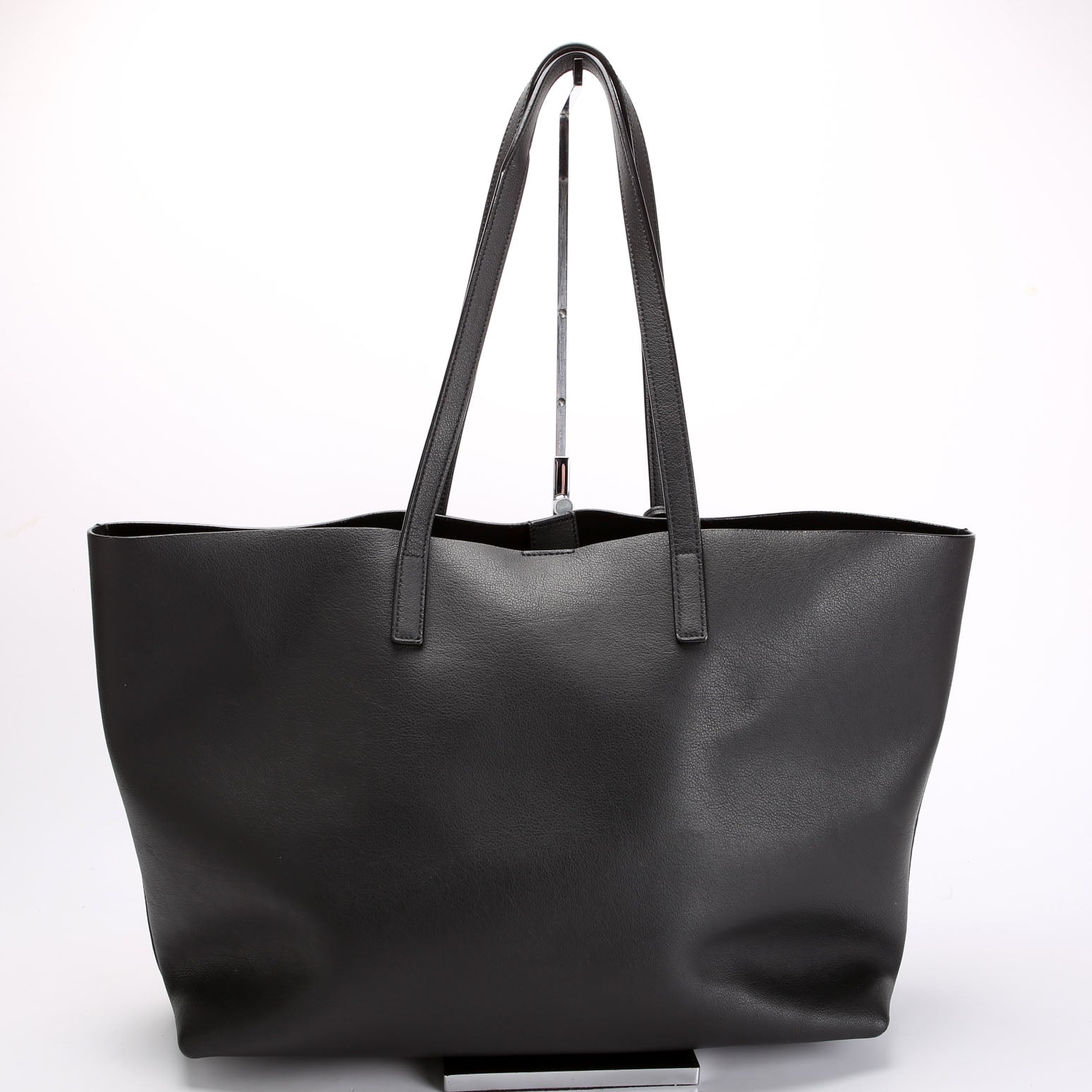 Shopping Bag E/W Supple Leather 600281 Black