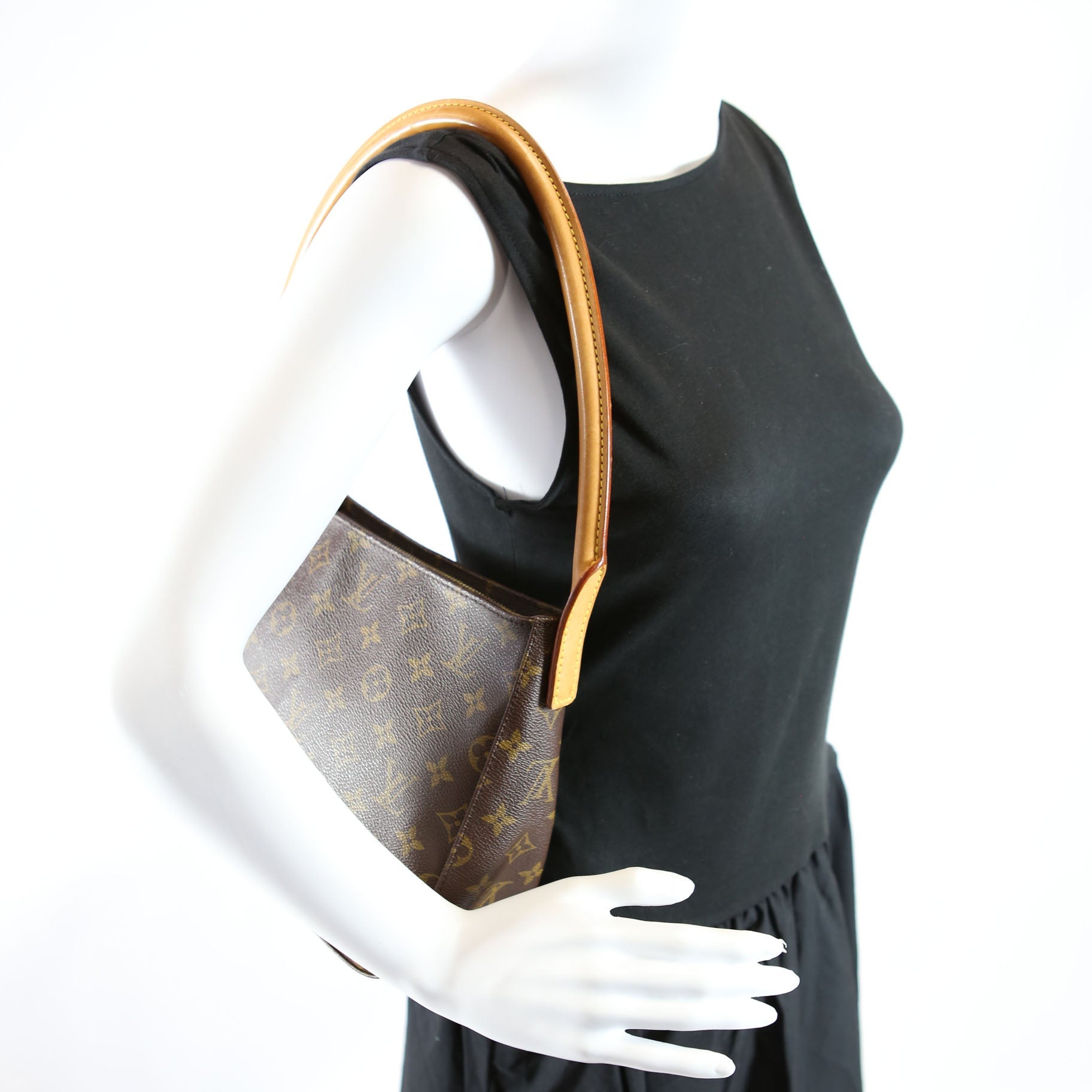 Looping MM Monogram