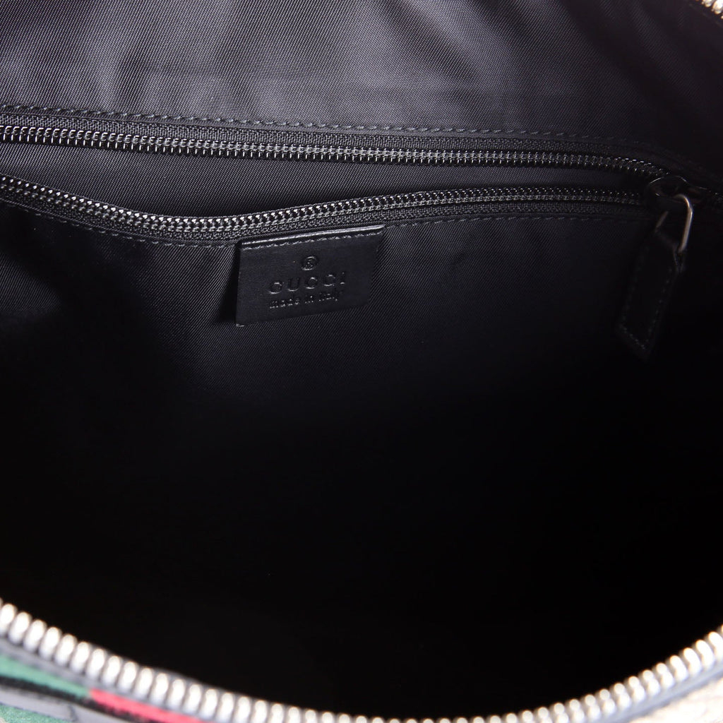 Gucci 523335 GG Supreme Messenger Black
