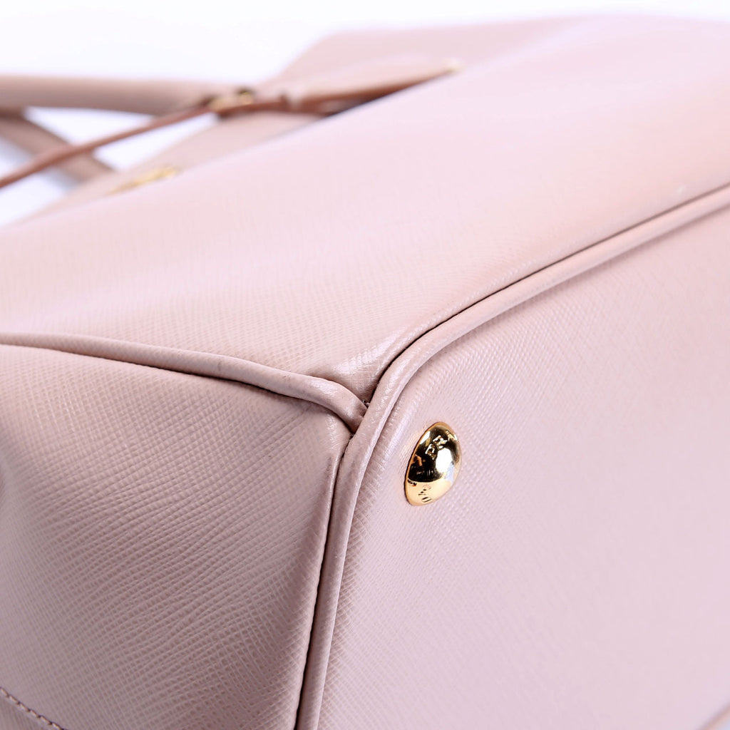 Saffiano Galleria Medium Beige