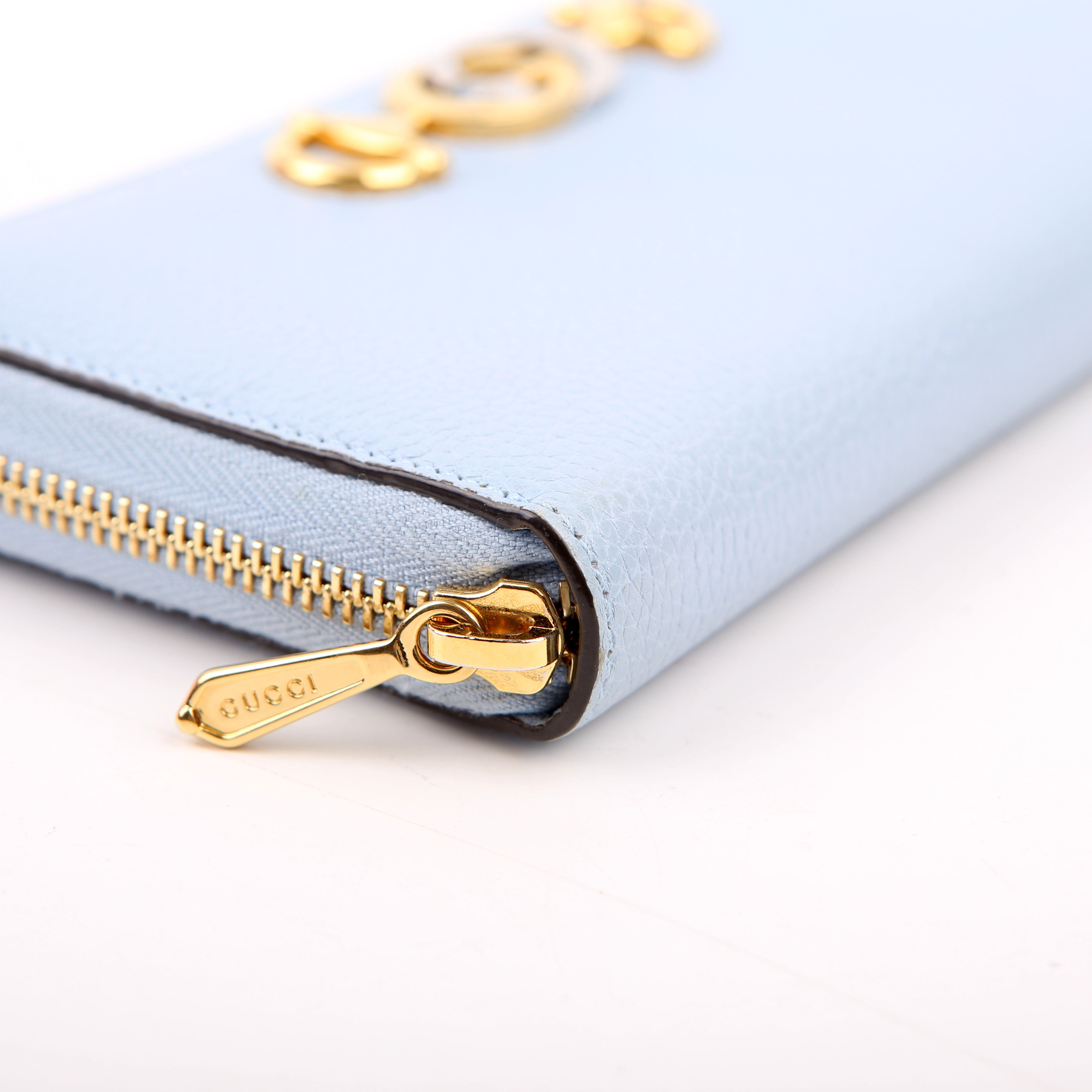 Gucci 570661 Zumi Zip Around Wallet Blue