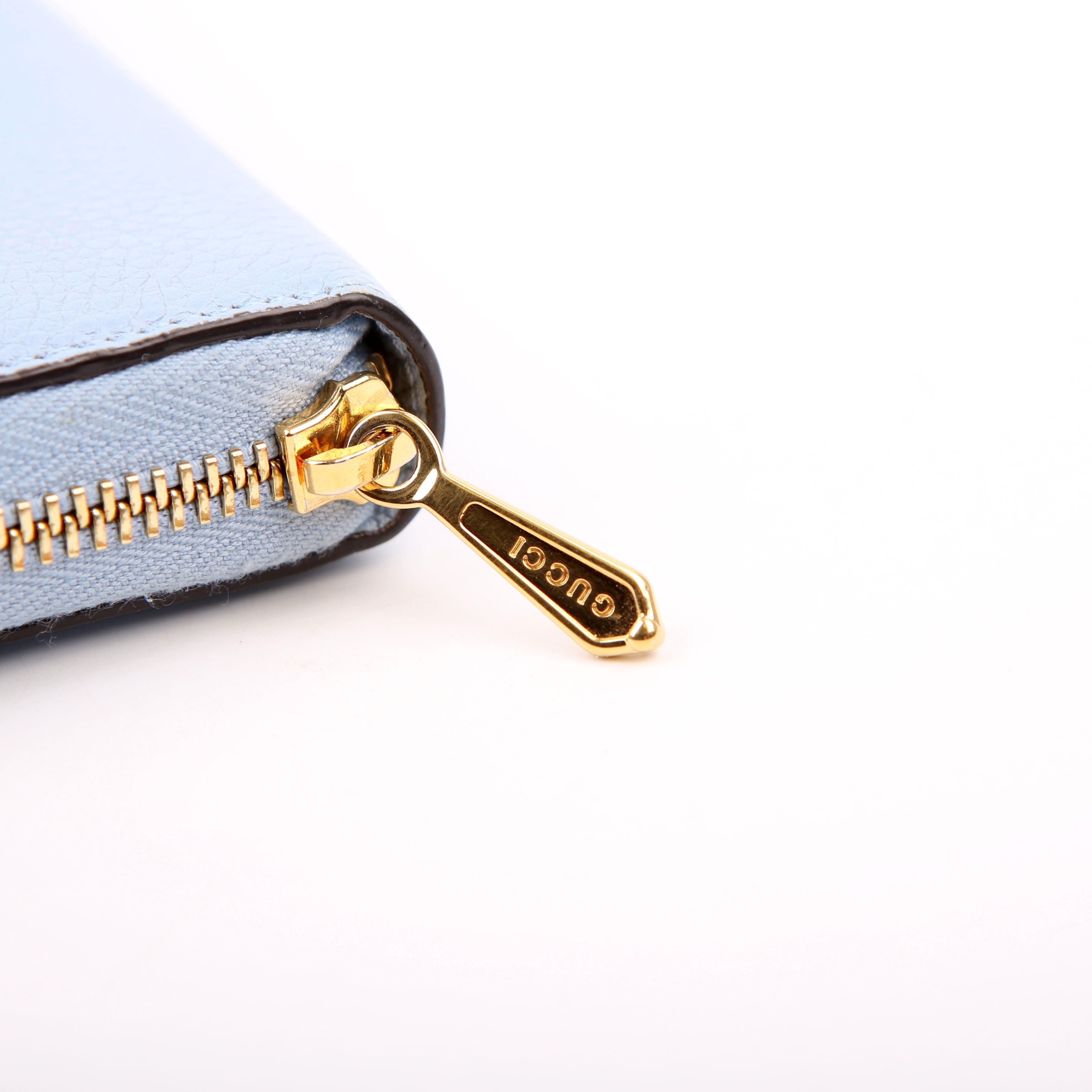 Gucci 570661 Zumi Zip Around Wallet Blue