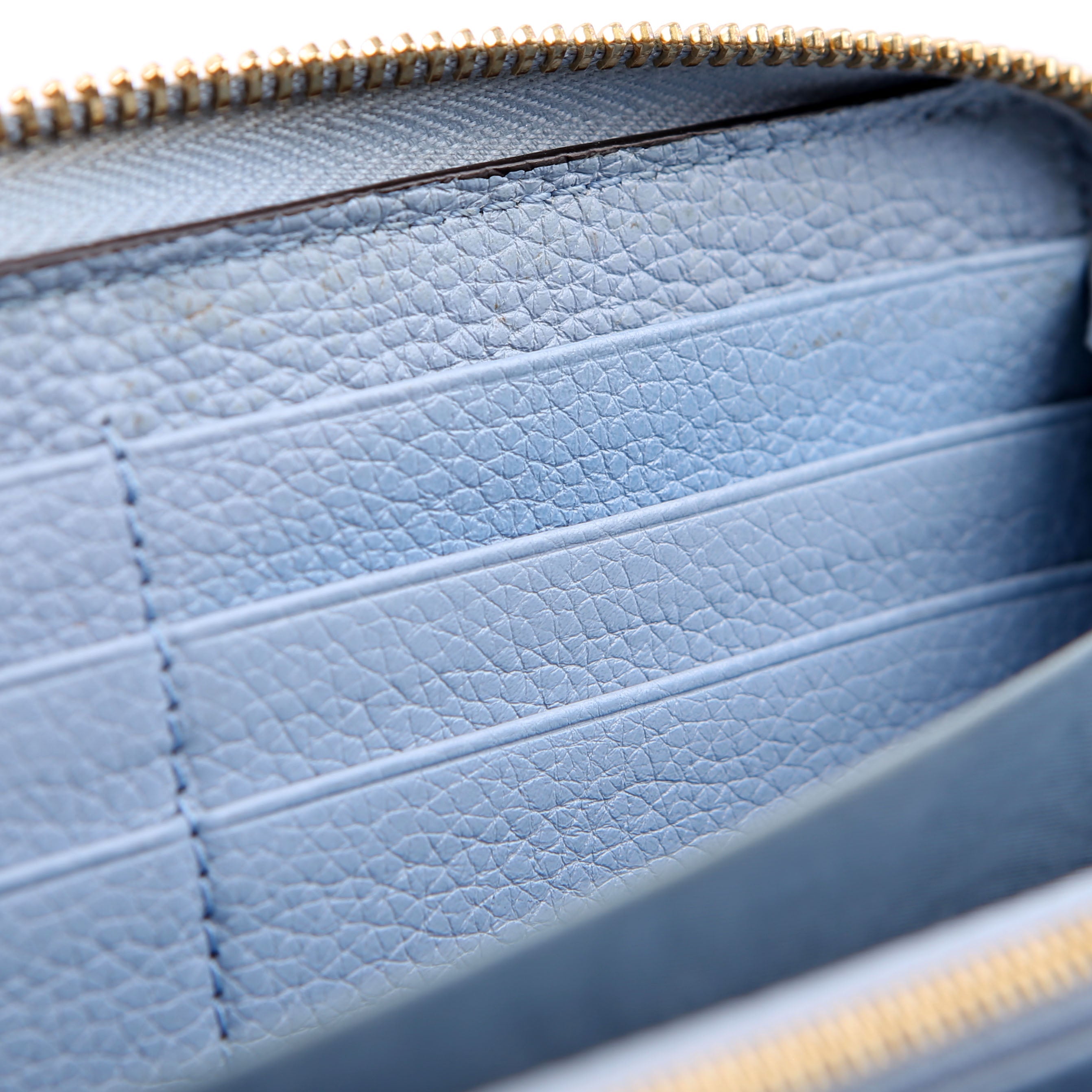 Gucci 570661 Zumi Zip Around Wallet Blue
