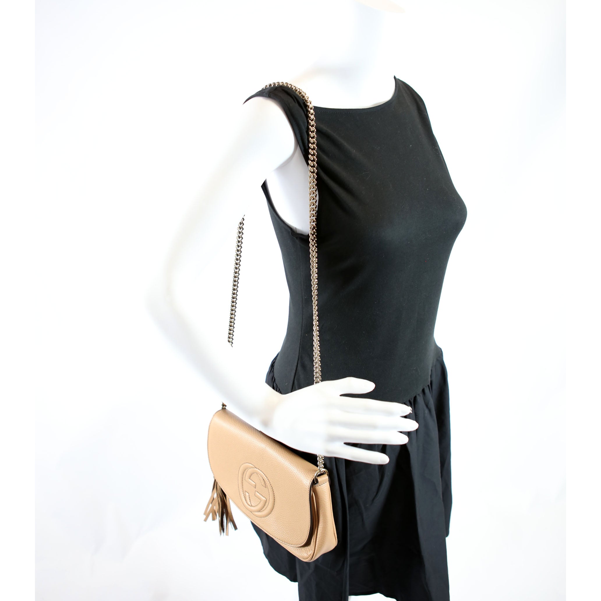 336752 Soho Chain Crossbody Medium Tan